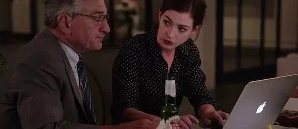 anne hathaway robert diniro the intern movie stella artois movies film product placement
