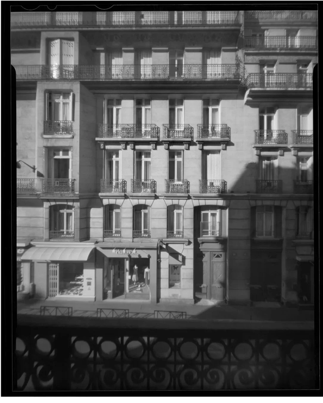 Pinhole1-11x14%2Bcopy.jpg