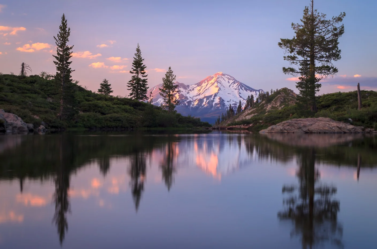 An alpine lake below Mount Shasta