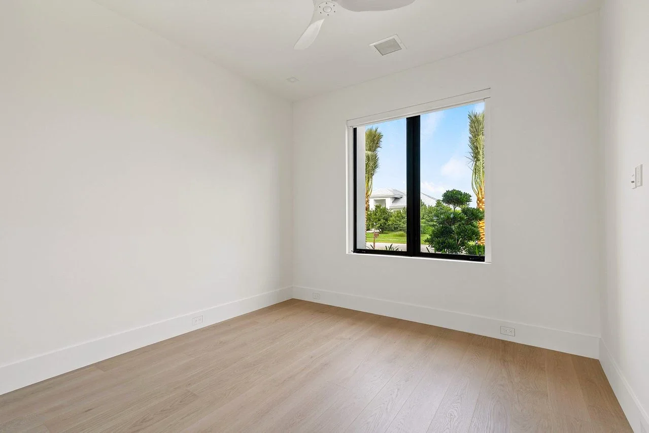 013-6783NewportLakeCircle-BocaRaton-FL-33496-SMALL.webp