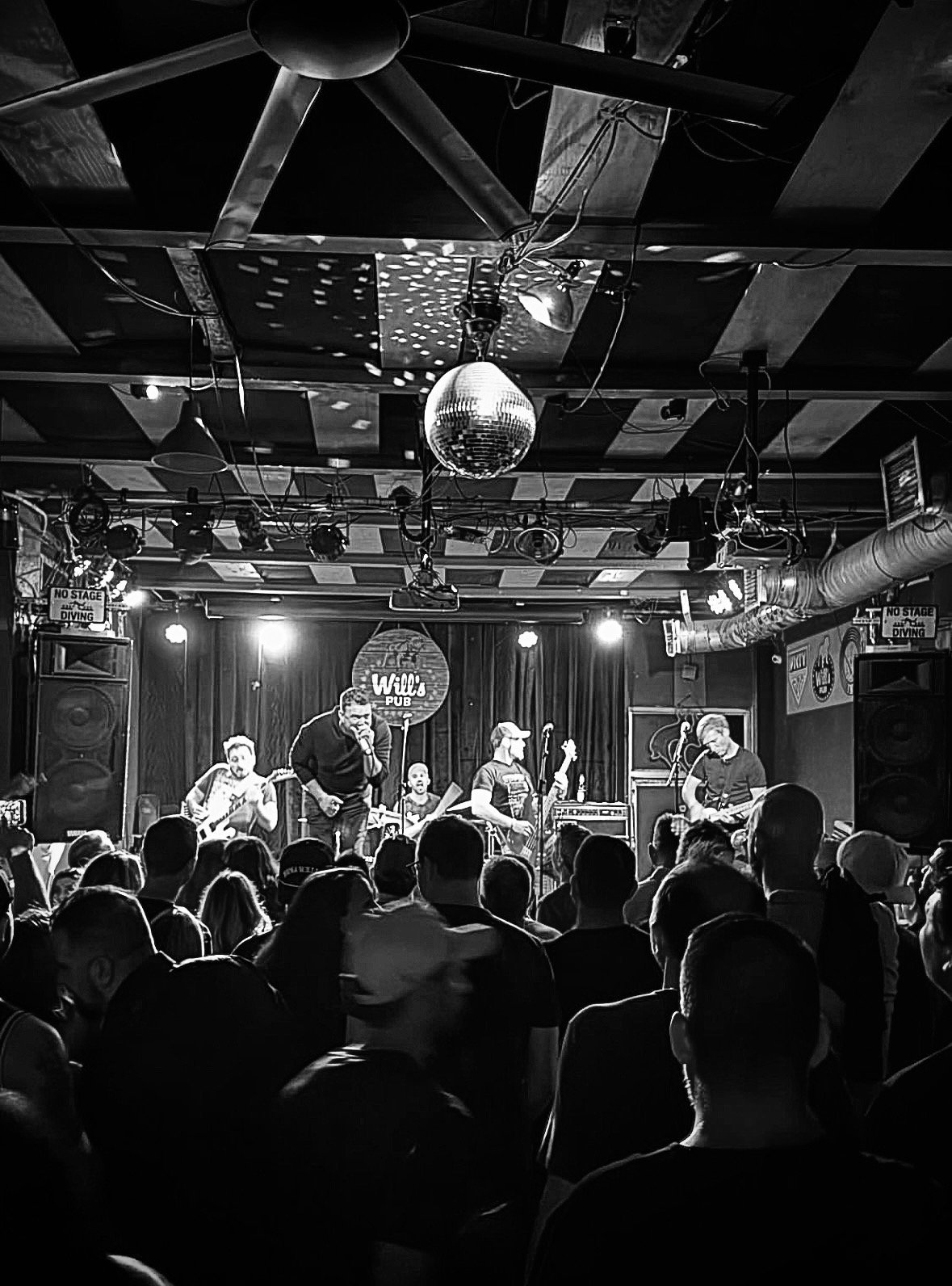 Good Night Moon Will's Pub.jpg