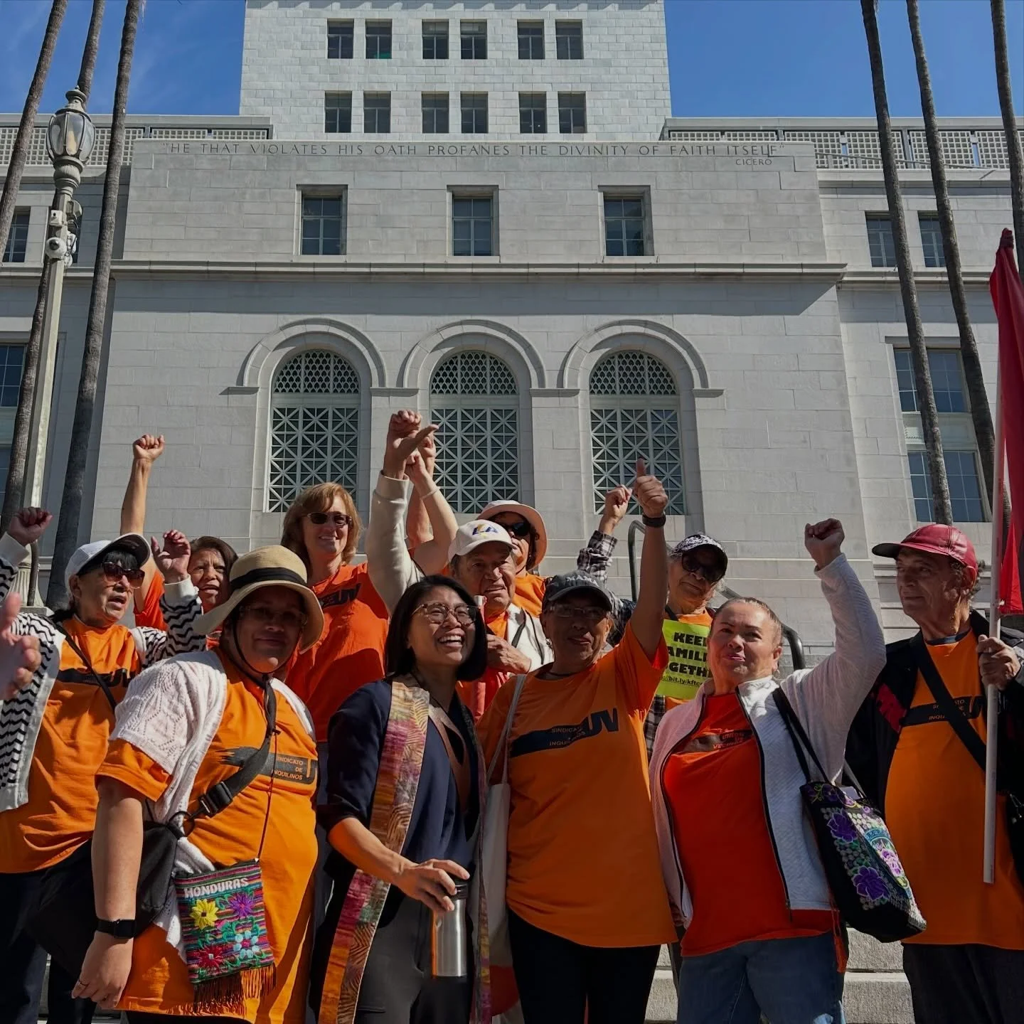 We stood together early this month with @power.la and @aforhj to protect mixed-status immigrant families in public housing and section 8, but we still need all of you to continue to flood HUD with letters today! 📣

It takes less than 5 minutes. Tell