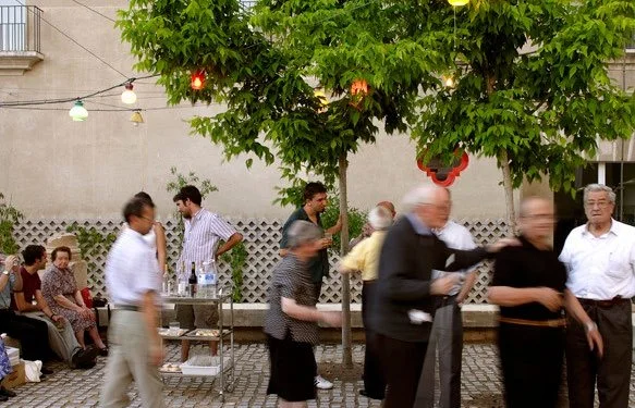 Spaces for community outreach: 
The Civic Quarter will include spaces to
support a wide range of community outreach activities, programs and services. Specific activities will depend on future needs, but spaces will be designed with flexibility in mi