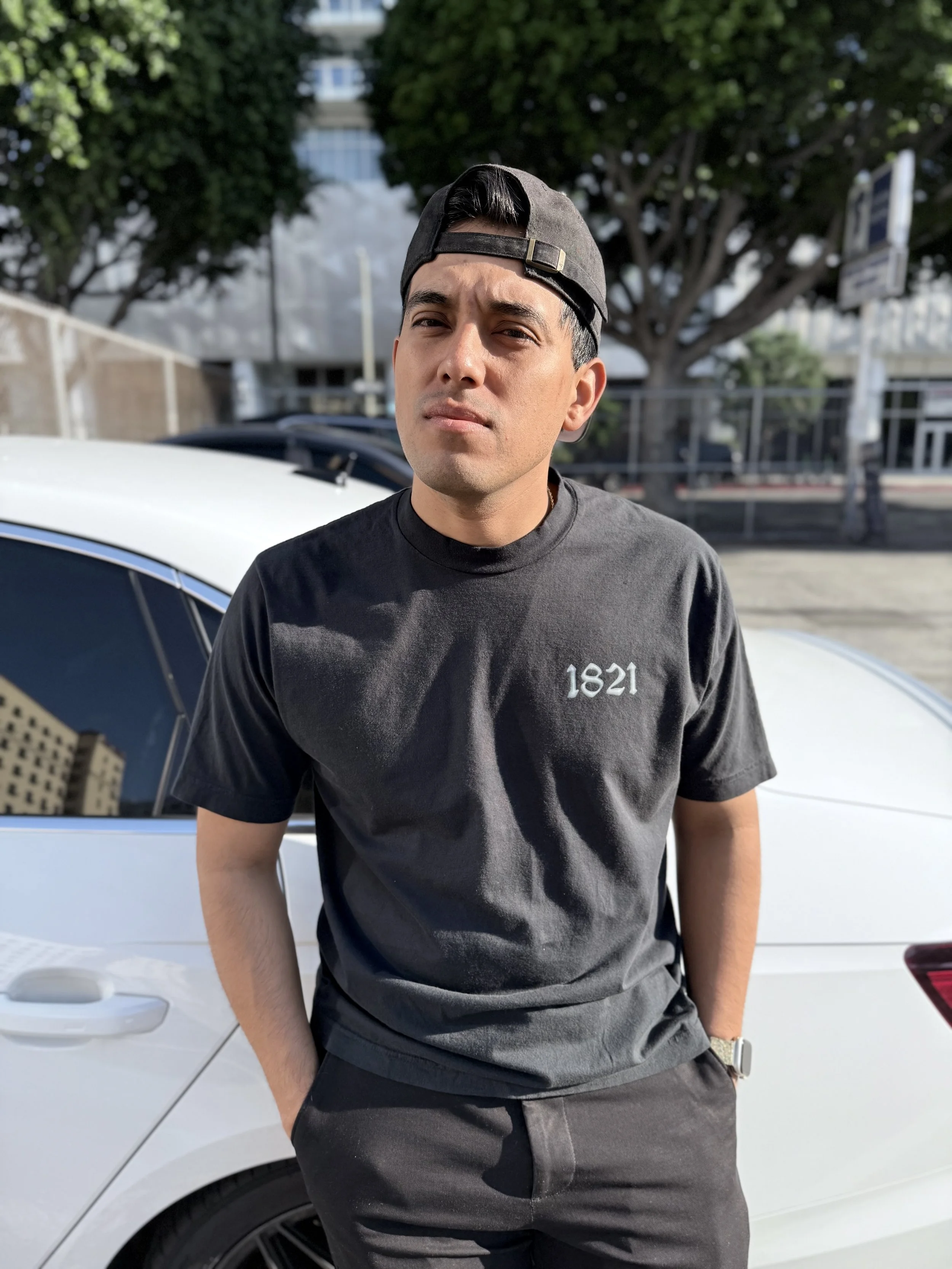 Unidos Tee