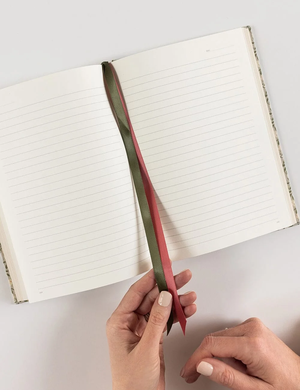 Linen Bound Journal - Bloomere6.webp