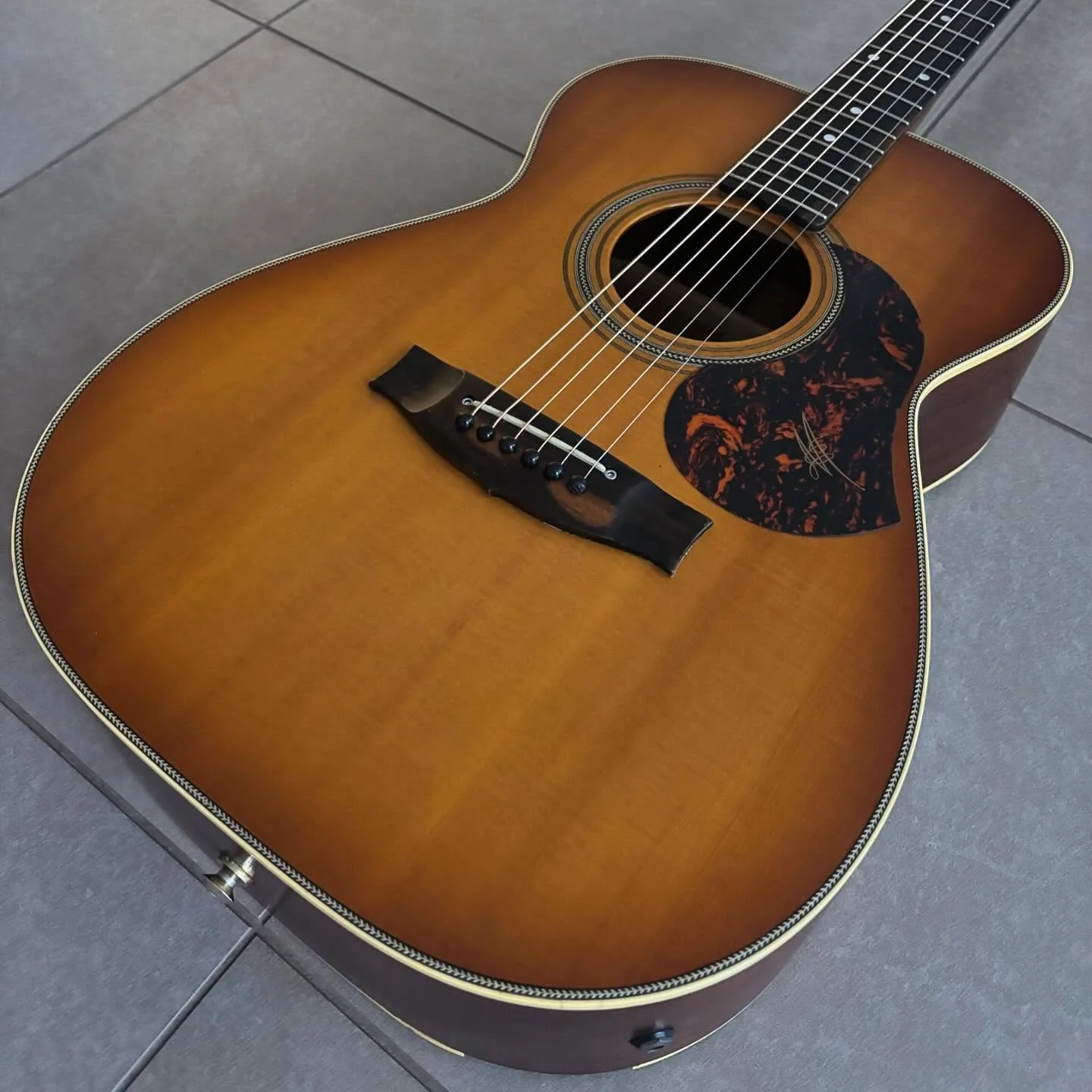 Maton EBG808 Nashville Acoustic Guitar 🎸
www.theguitarlabhq.com.au