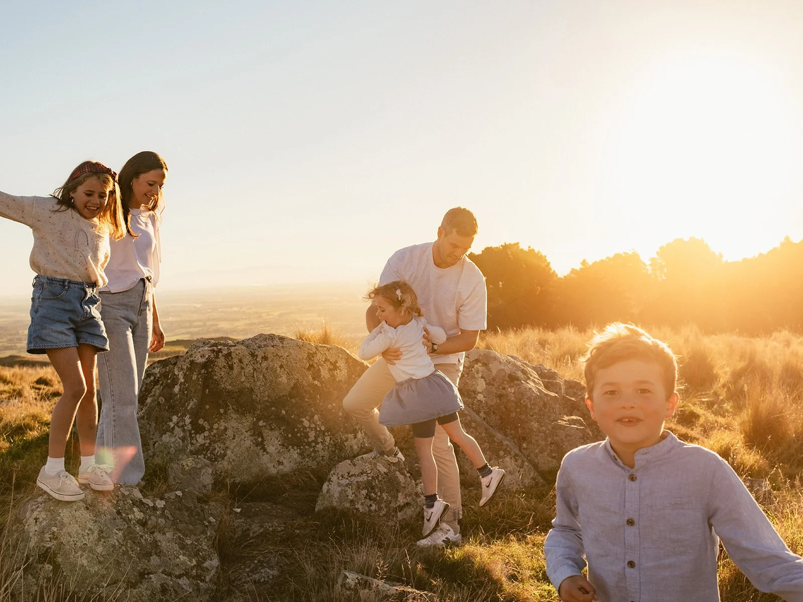 Your Guide To Booking ‘the right’ Family Photographer