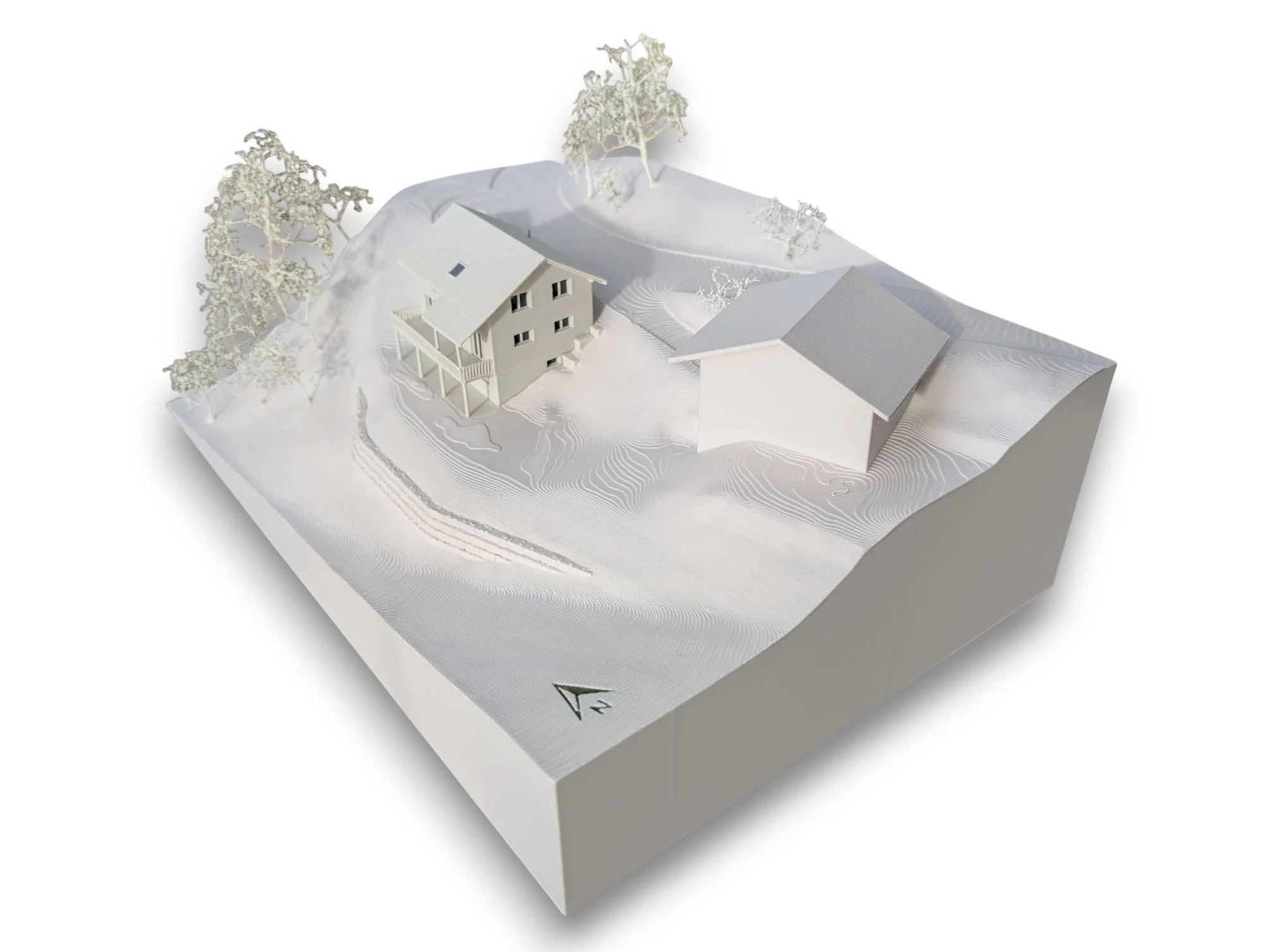 Volumenmodell Talseite von althaus3d. Architekturmodell Bern, Schweiz zeigt Gebäudekubatur und Sockelgeschoss im steilen Gelände.