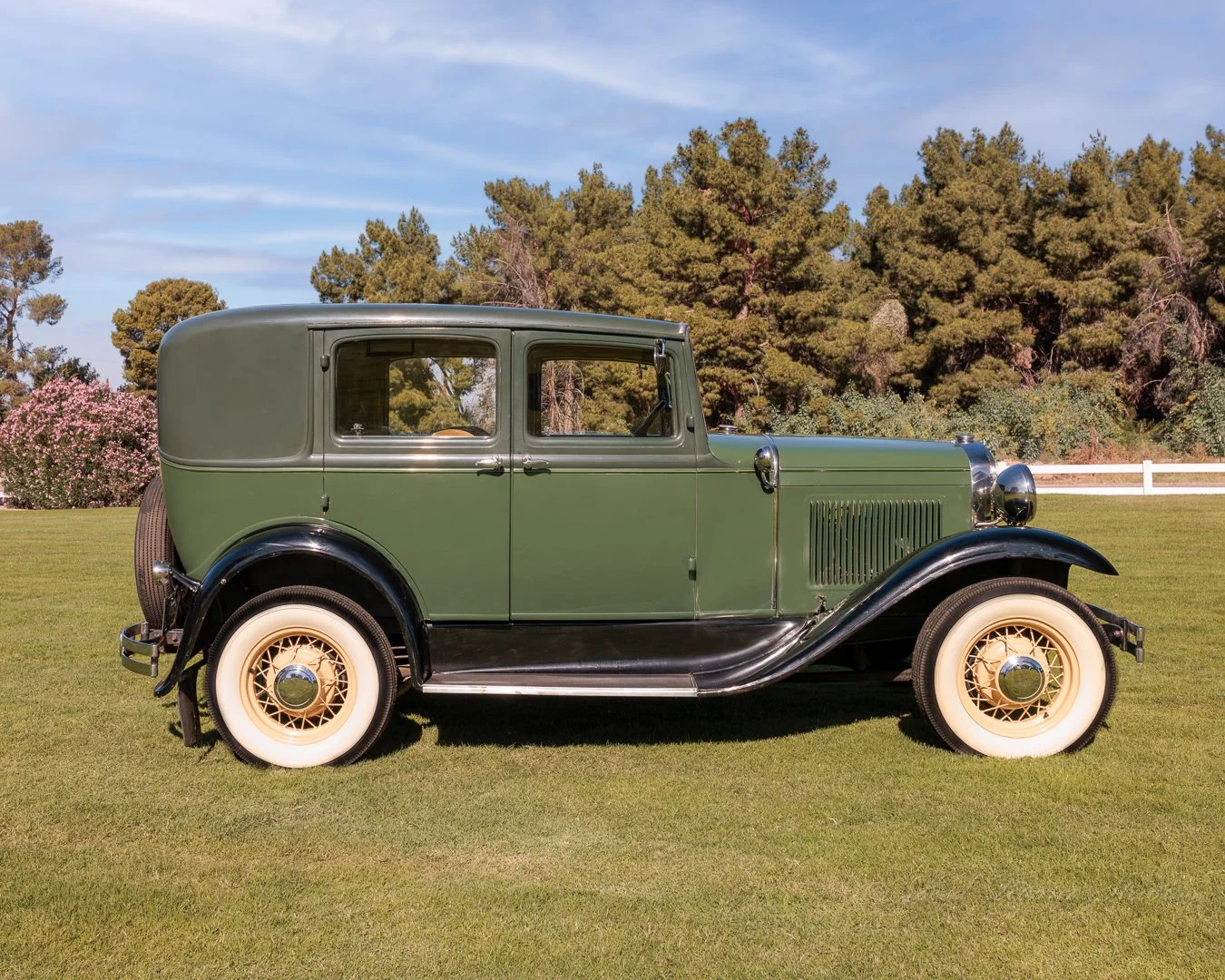 RRS 11-12-25 Classics 392sb.jpg