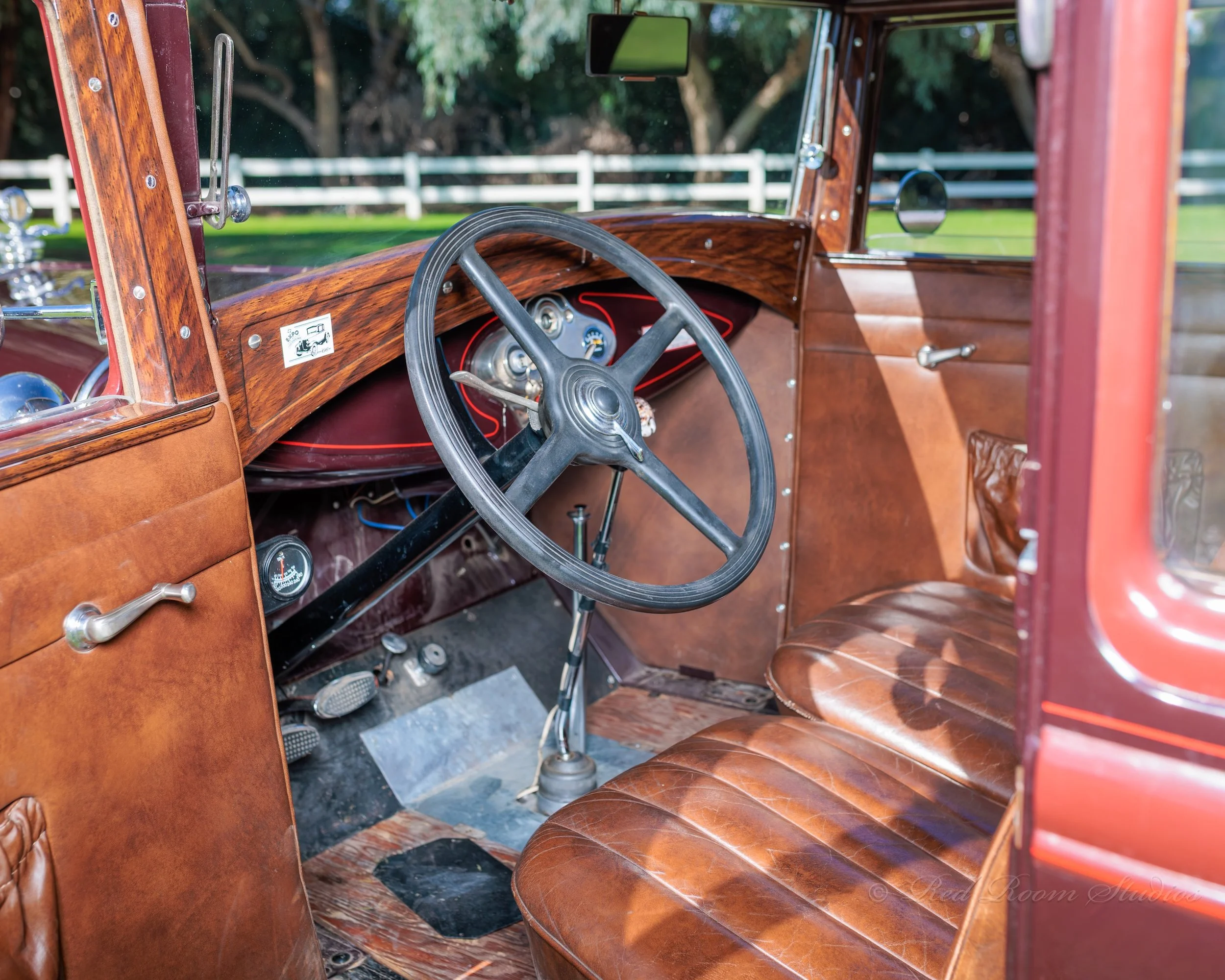 RRS 11-12-25 Classics 187b copy.jpg