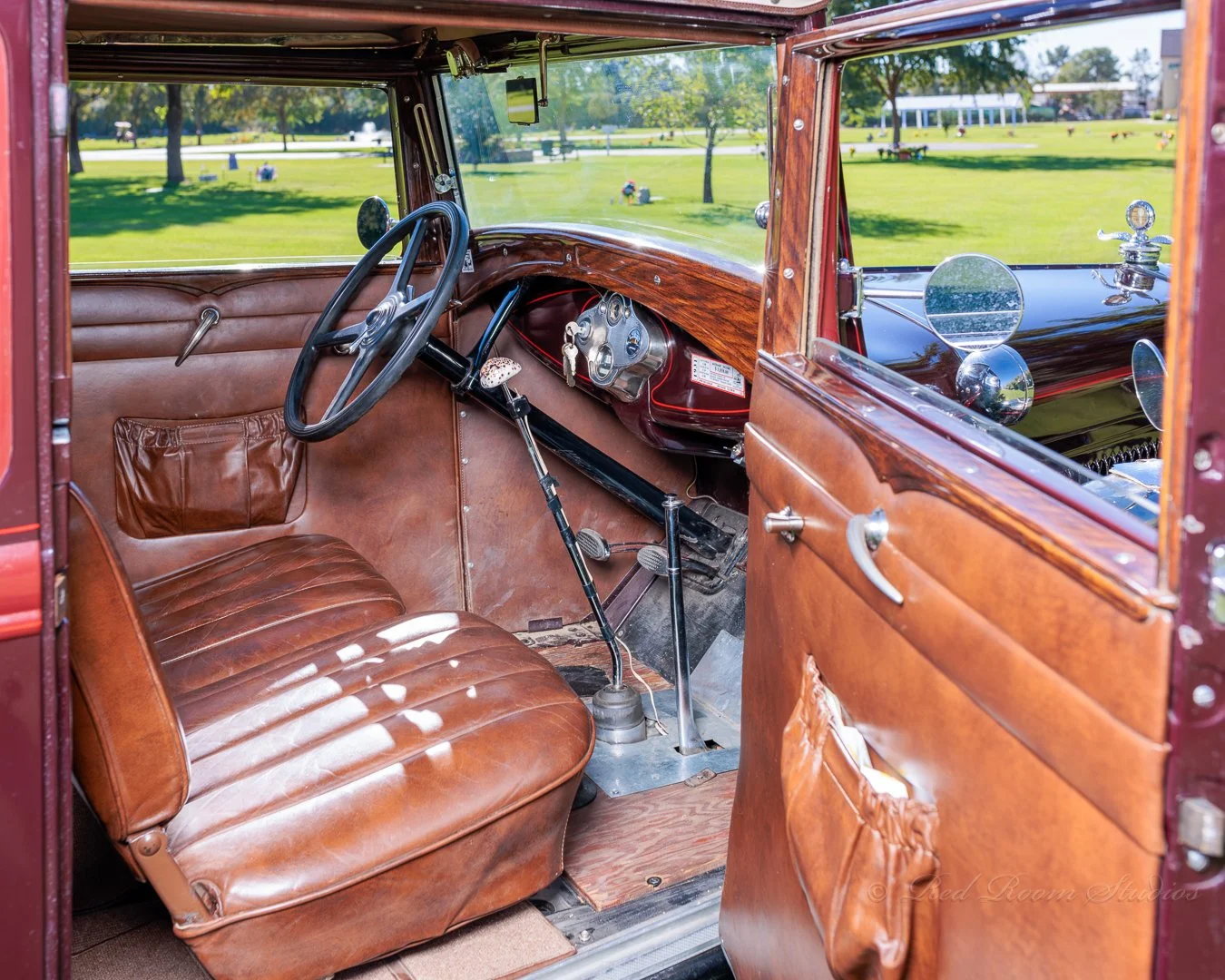 RRS 11-12-25 Classics 202a.jpg