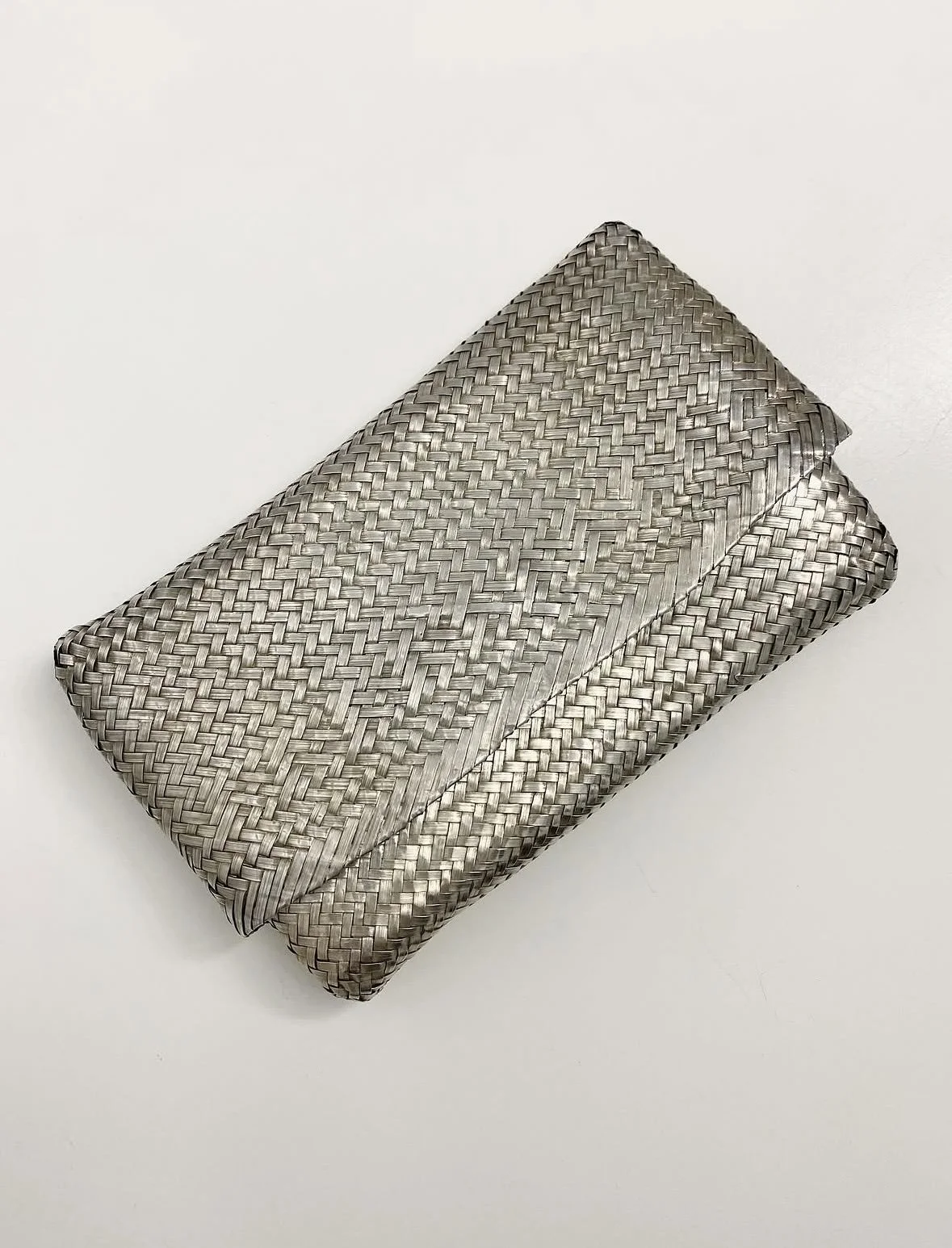 ELSA PERETTI, SILVER CLUTCH