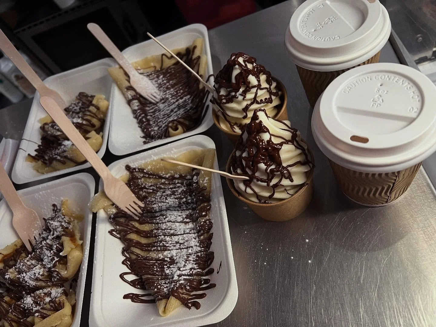 Happy hour done right!!! 2 of everything from the menu. All this for just &pound;10