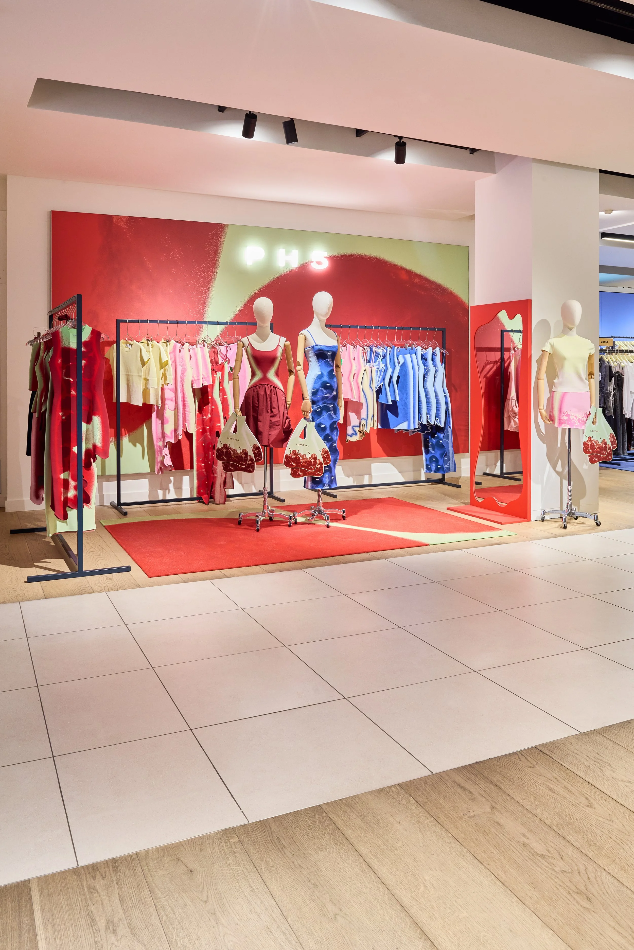 PH5, SELFRIDGES LONDON