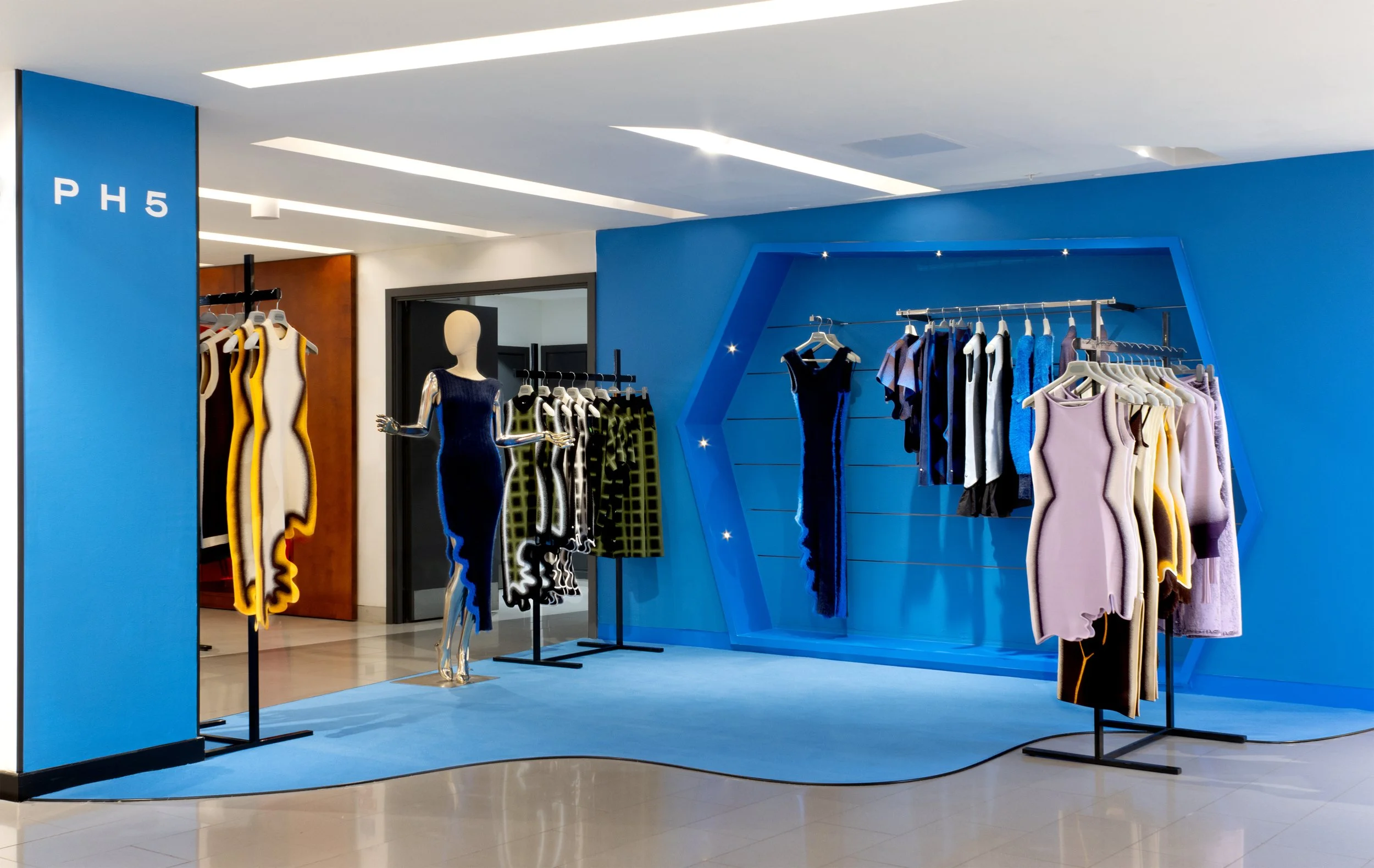 PH5, HARVEY NICHOLS LONDON