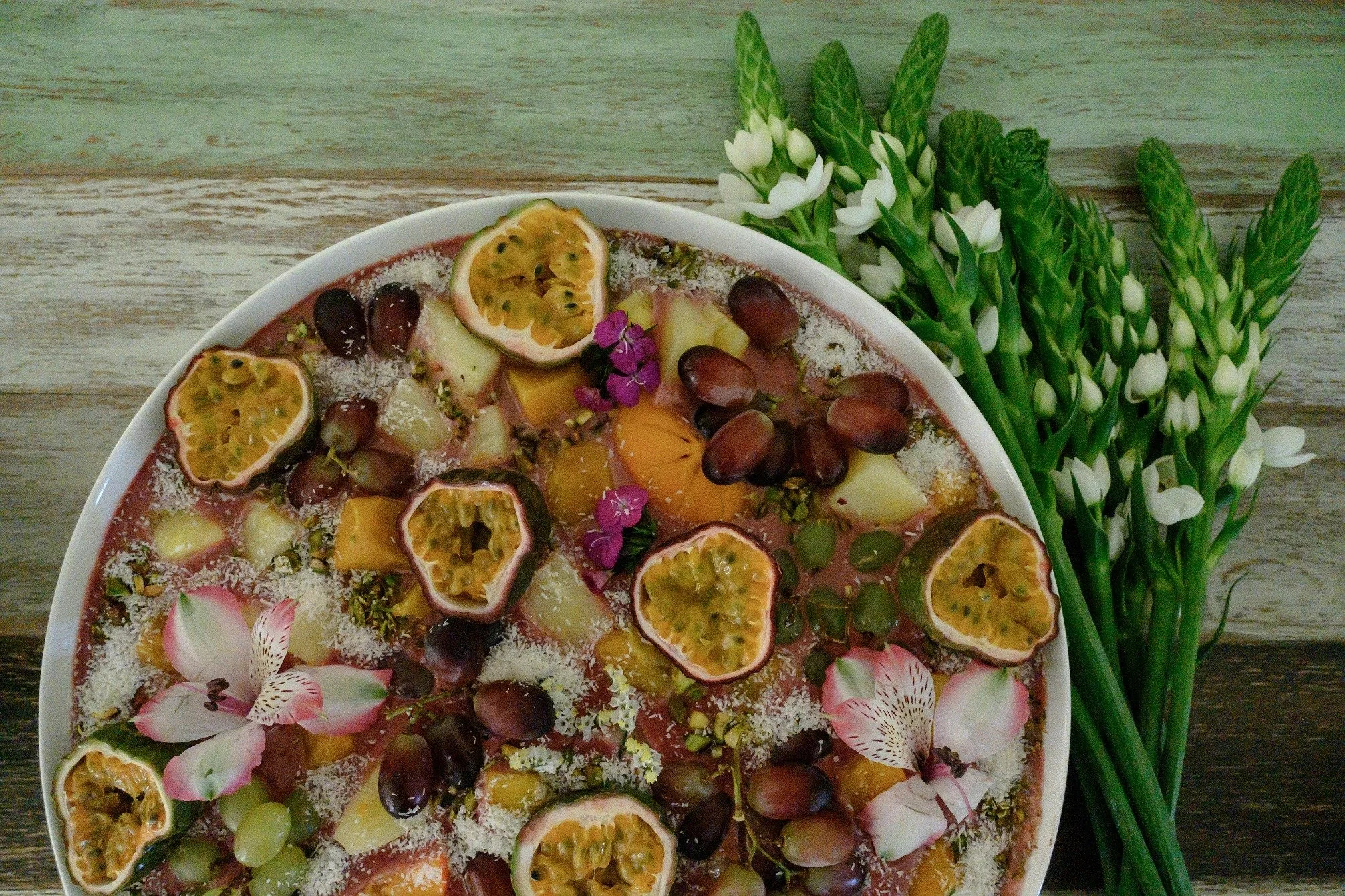 איך הכול התחיל: קמח מפוזר על השיש