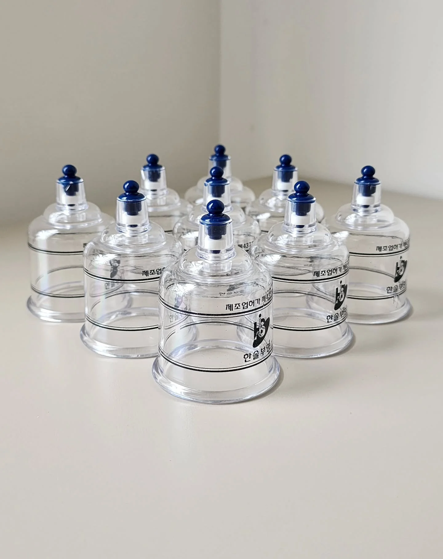 Those red circles on athletes' back? 👀

They're from cupping, an ancient practice that uses suction to gently lift the fascia upwards and away from the muscle to:

✅️ relieve tightness and tension
✅️ improve blood flow to support the body's natural 