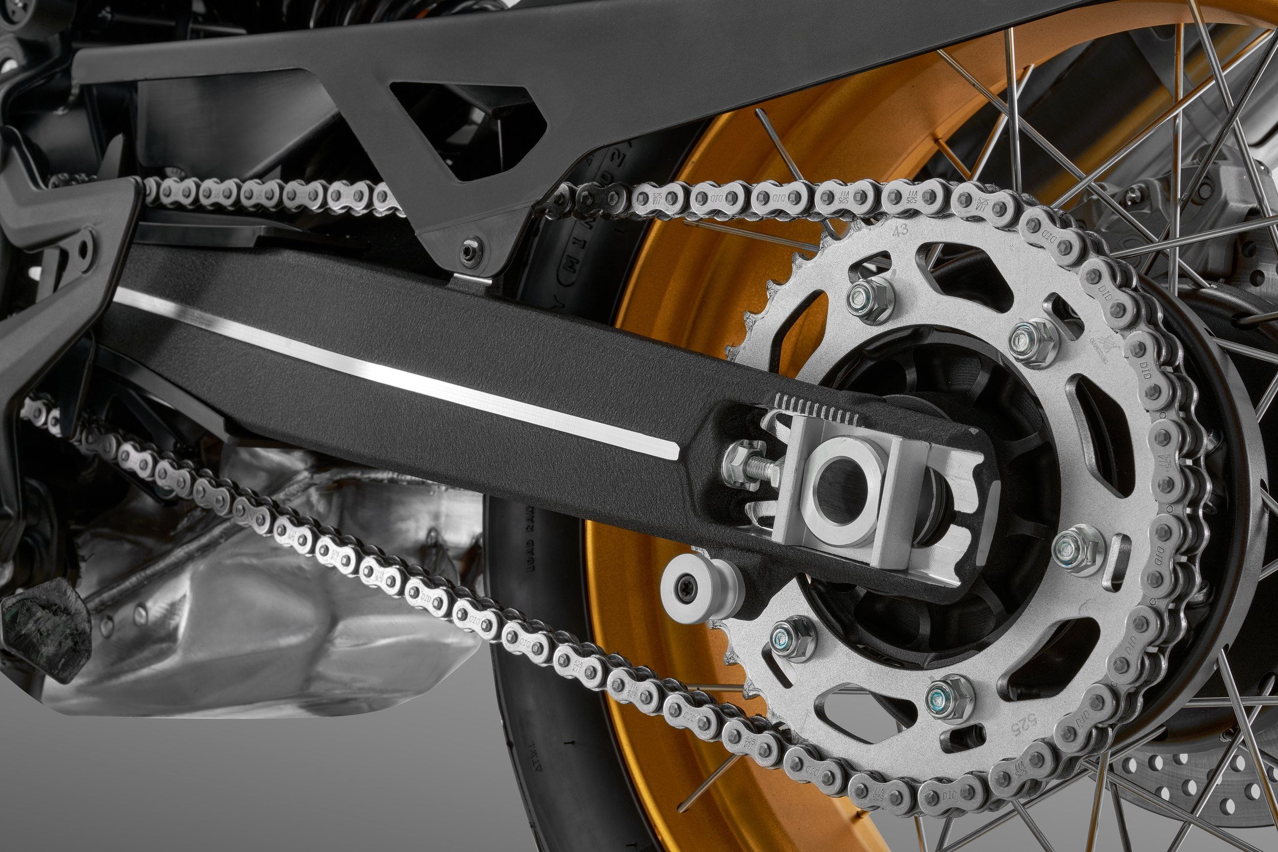 SRT900SX-0021.jpg