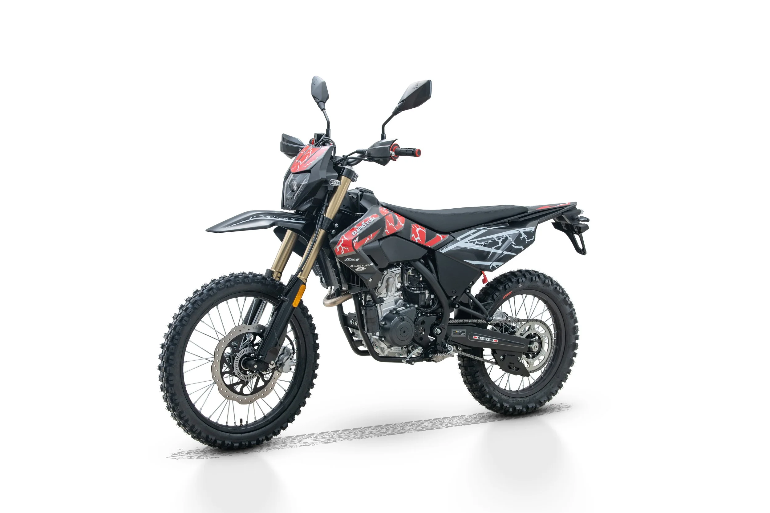 COV 125 X_1.jpg