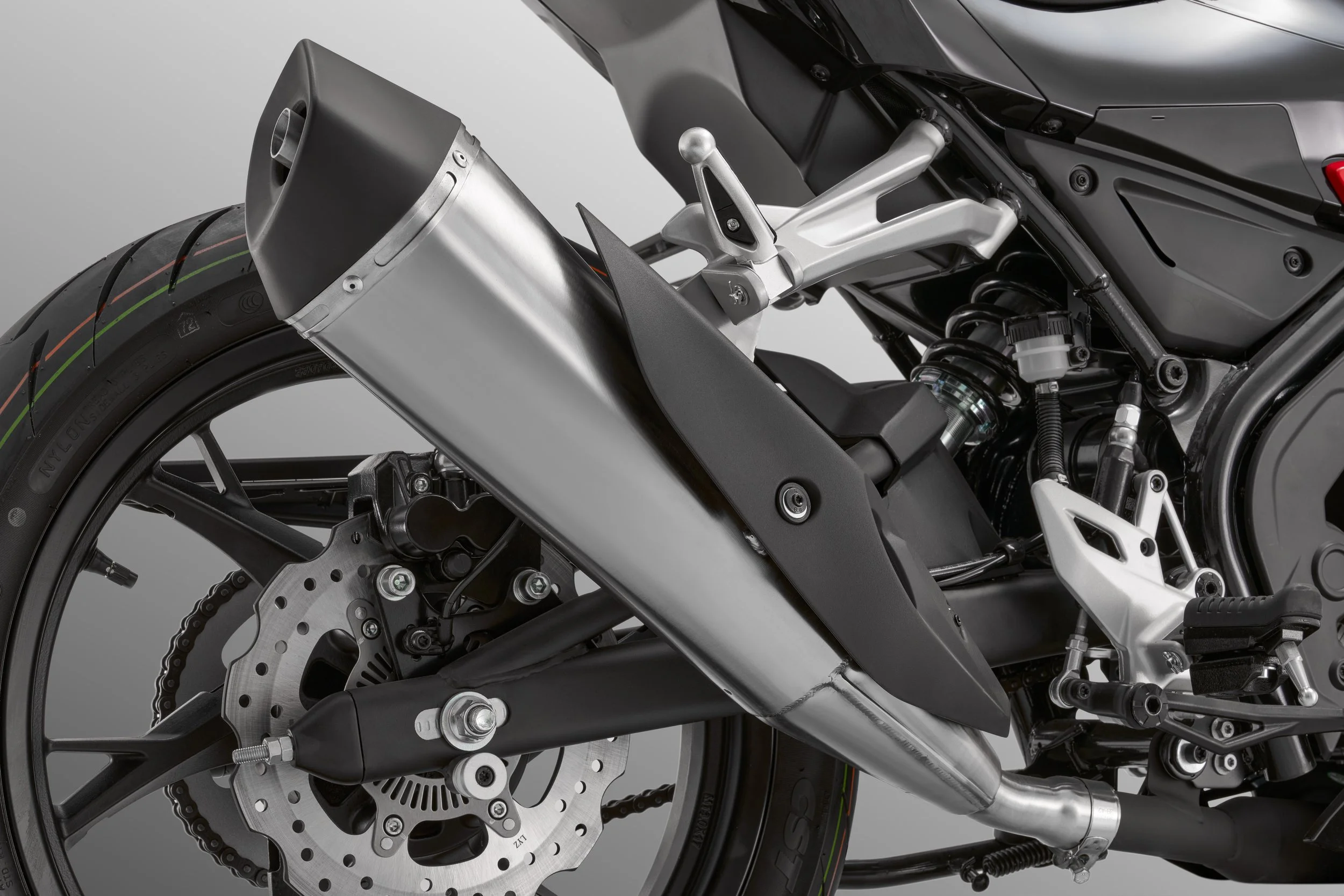 SRK125R-2310.jpg