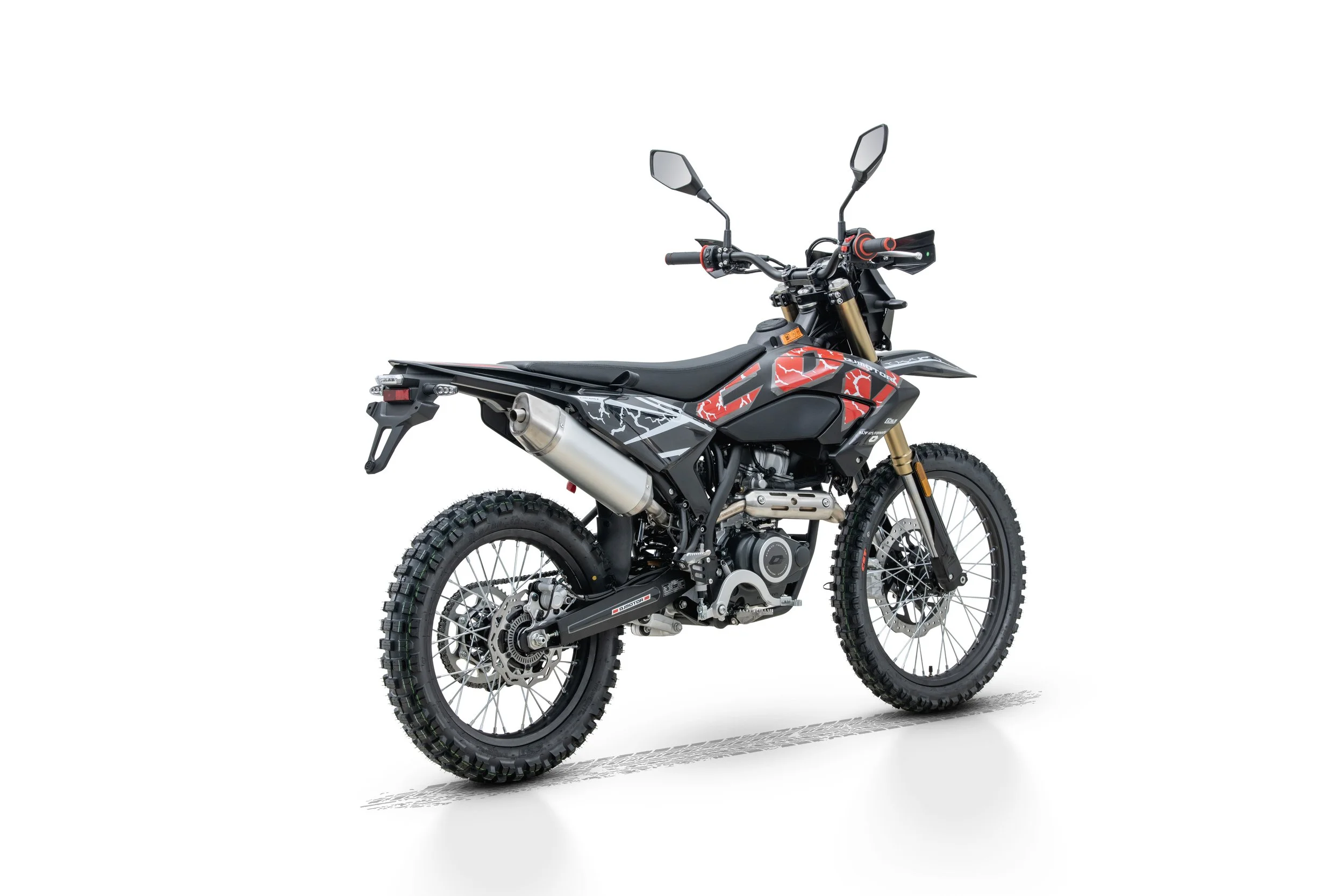 COV 125 X_5.jpg