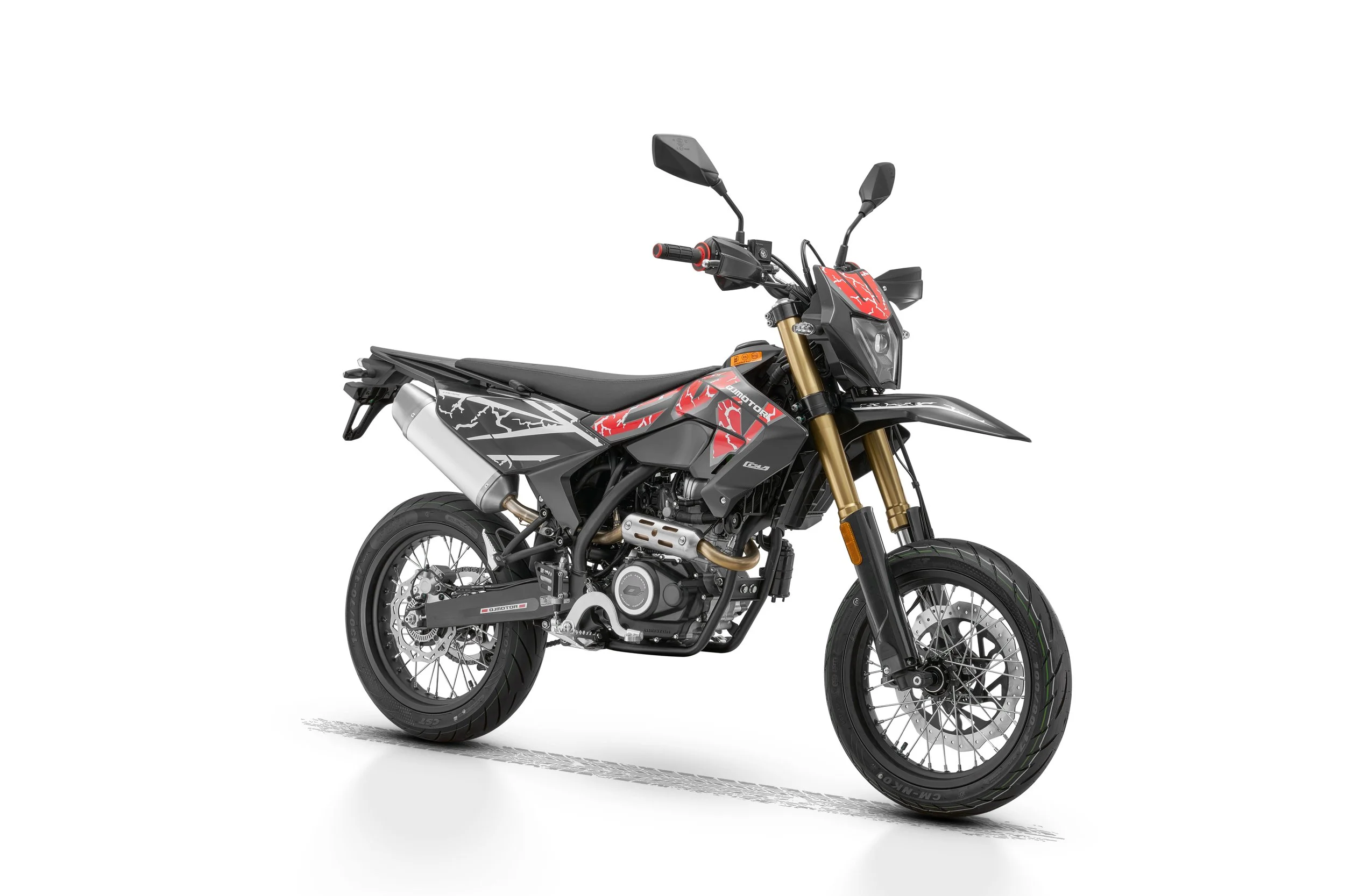 COV125-0023.jpg