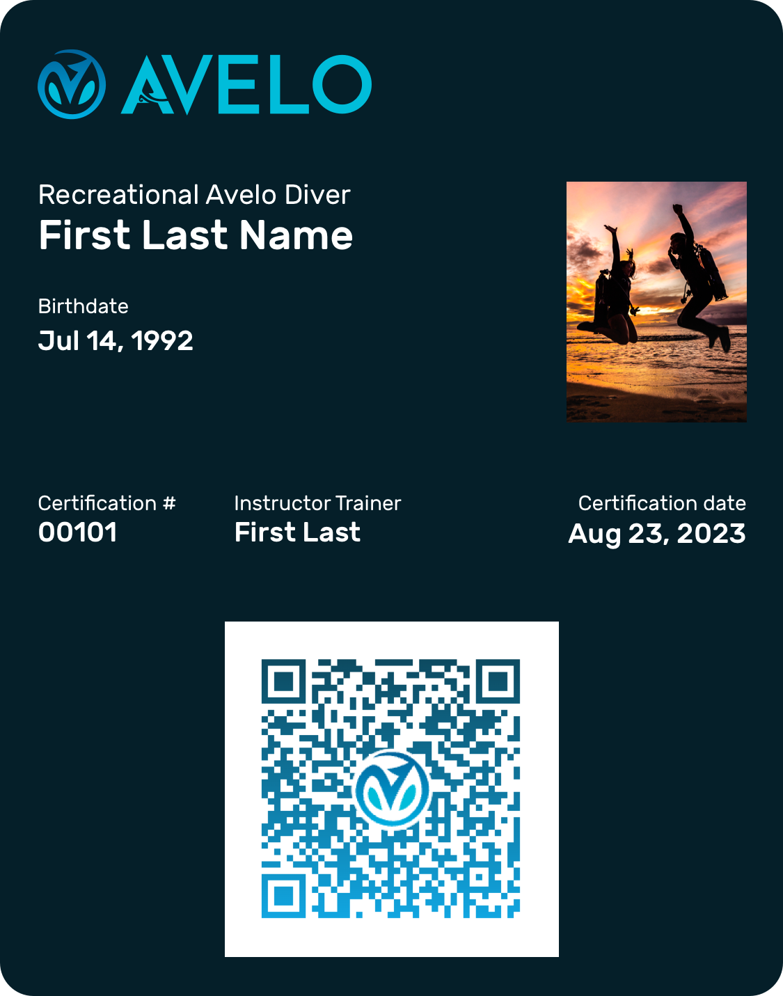 Recreational Avelo Diver certification card featuring a logo, name, birthdate, certification number, instructor trainer, certification date, a photo of two people jumping on the beach at sunset, and a QR code.