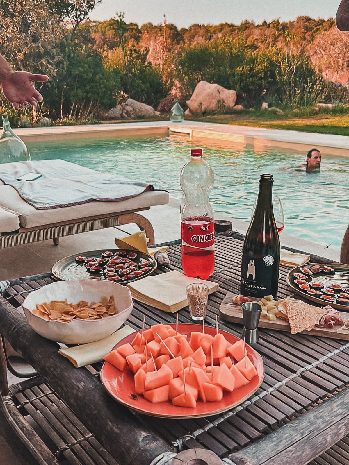 Summer memories Oristano-style ❤️&zwj;🔥🐟🍹🍾🥂