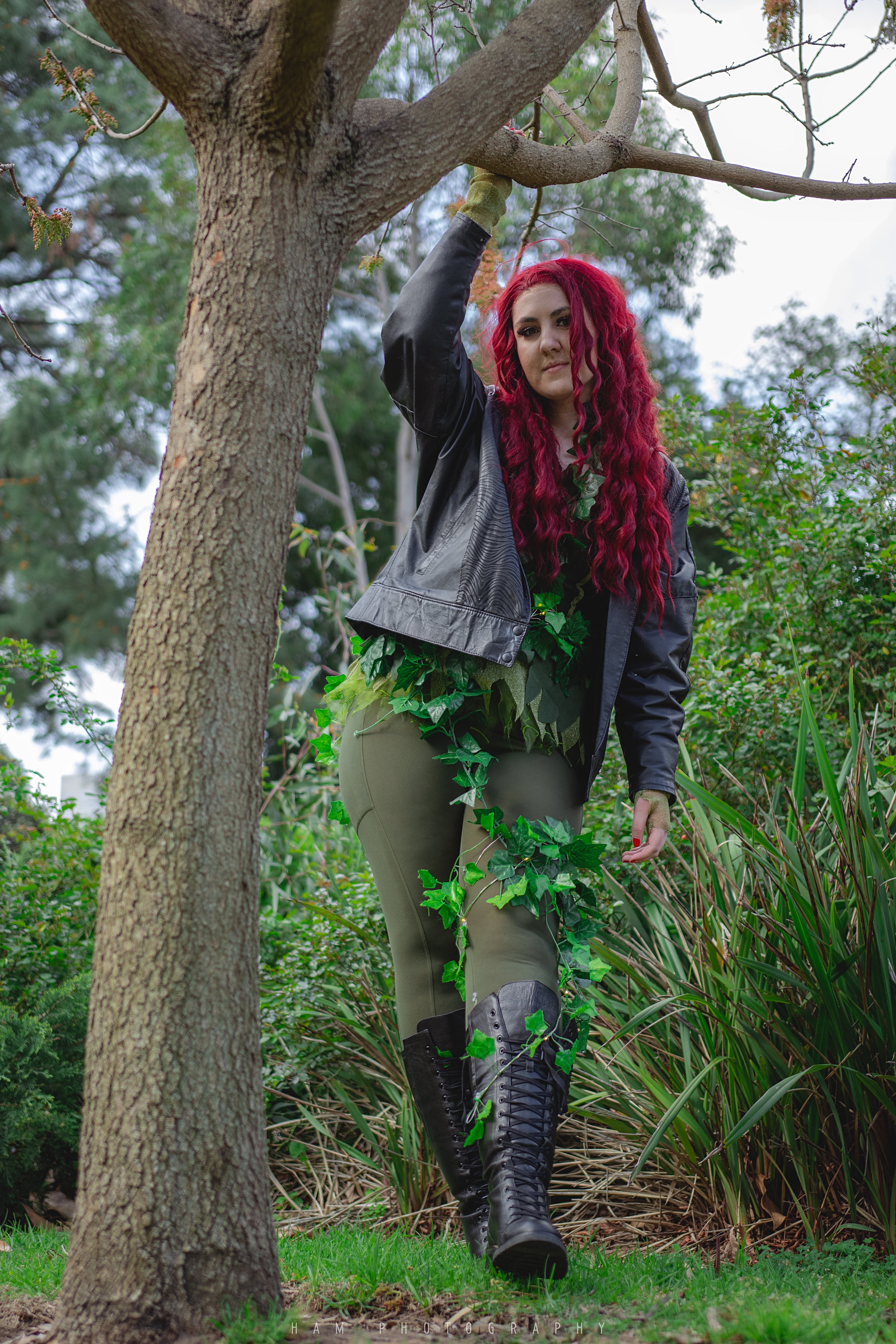 Poison Ivy by @zeezee_010 02.jpg