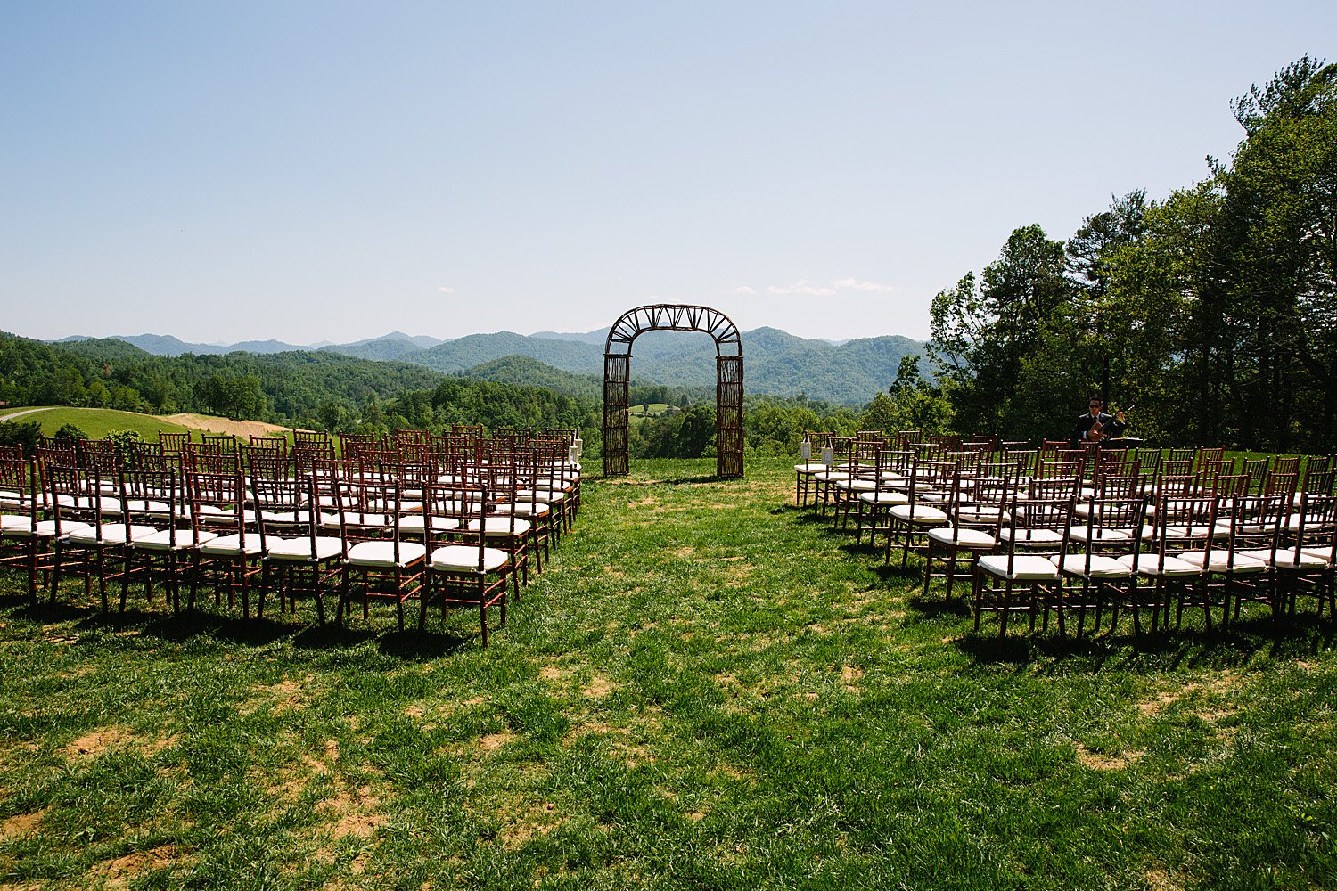 Jeremy-Russell-Asheville-The-Ridge-Wedding-1705-39.jpg