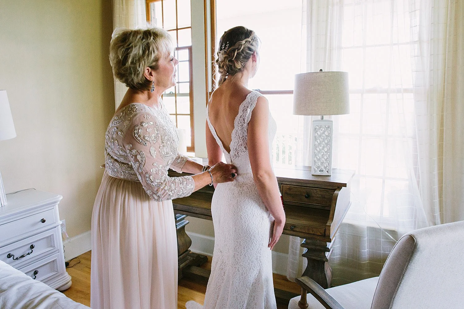 Jeremy-Russell-Asheville-The-Ridge-Wedding-1705-26.jpg