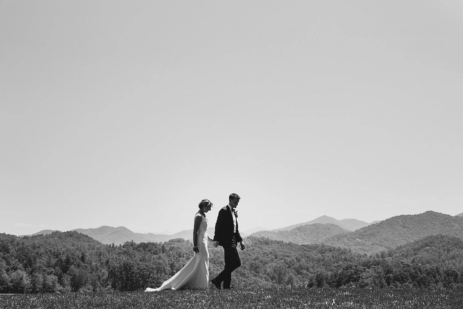 Jeremy-Russell-Asheville-The-Ridge-Wedding-1705-35.jpg