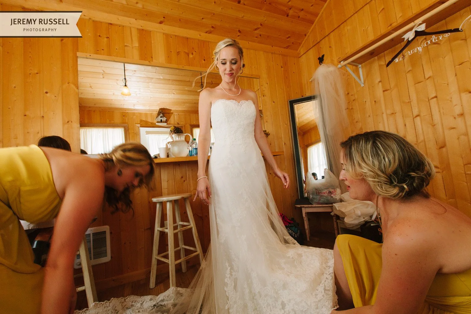 Bride preparation at Claxton Farm​