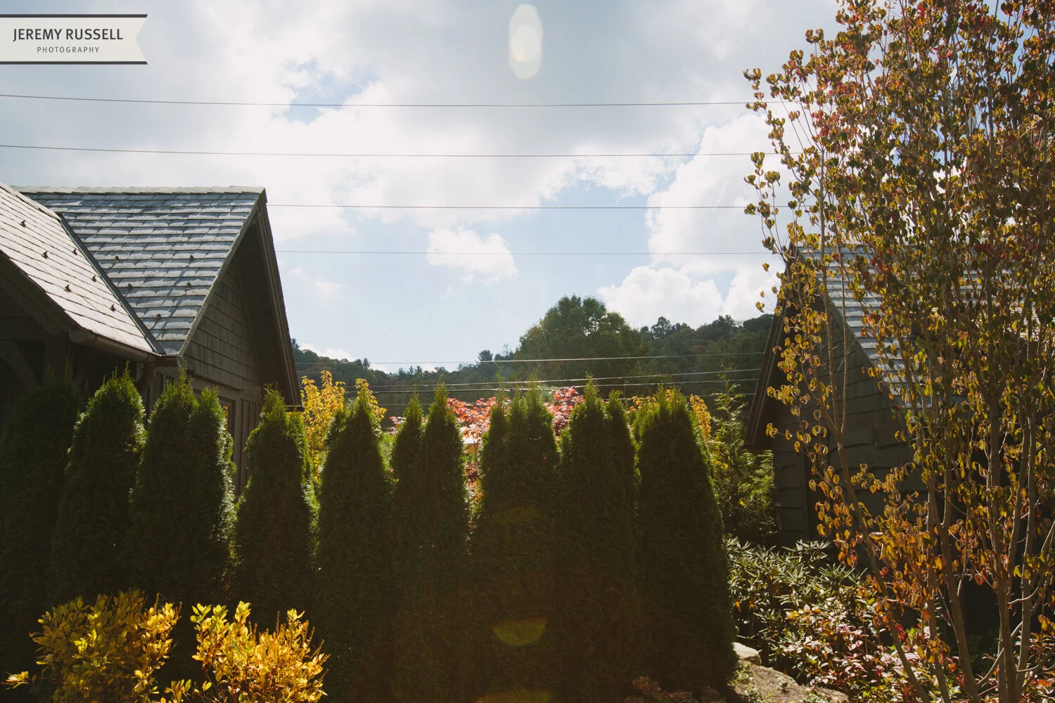Jillian + Jonathan / Canyon Kitchen Wedding / Sapphire