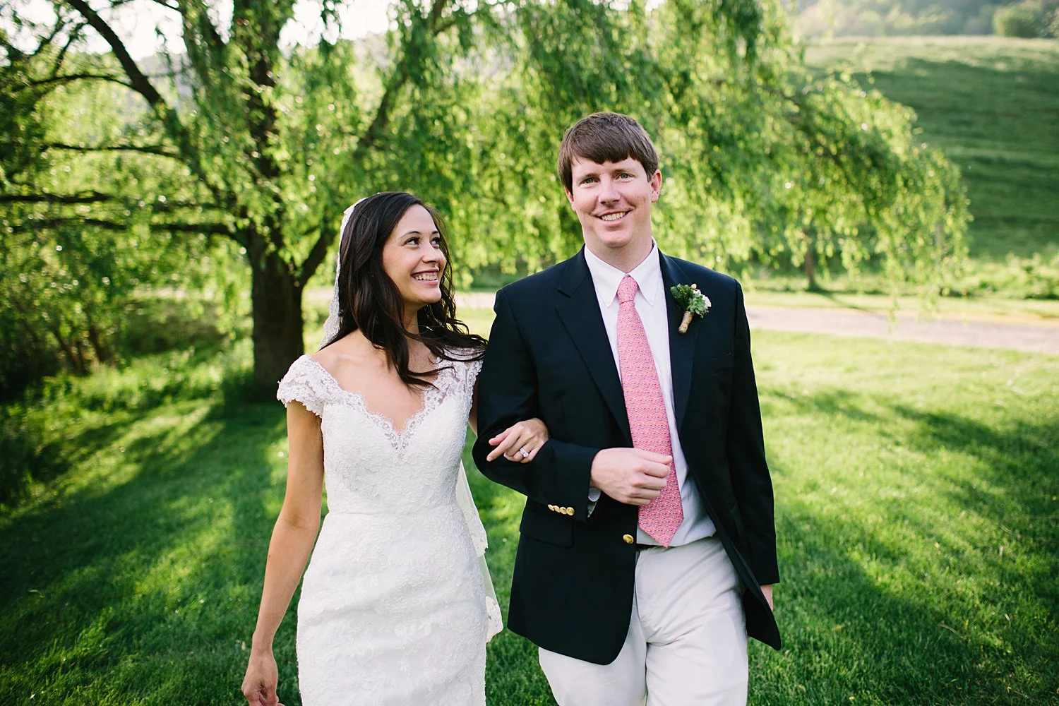 jeremy-russell-claxton-farm-wedding-1405-33.jpg