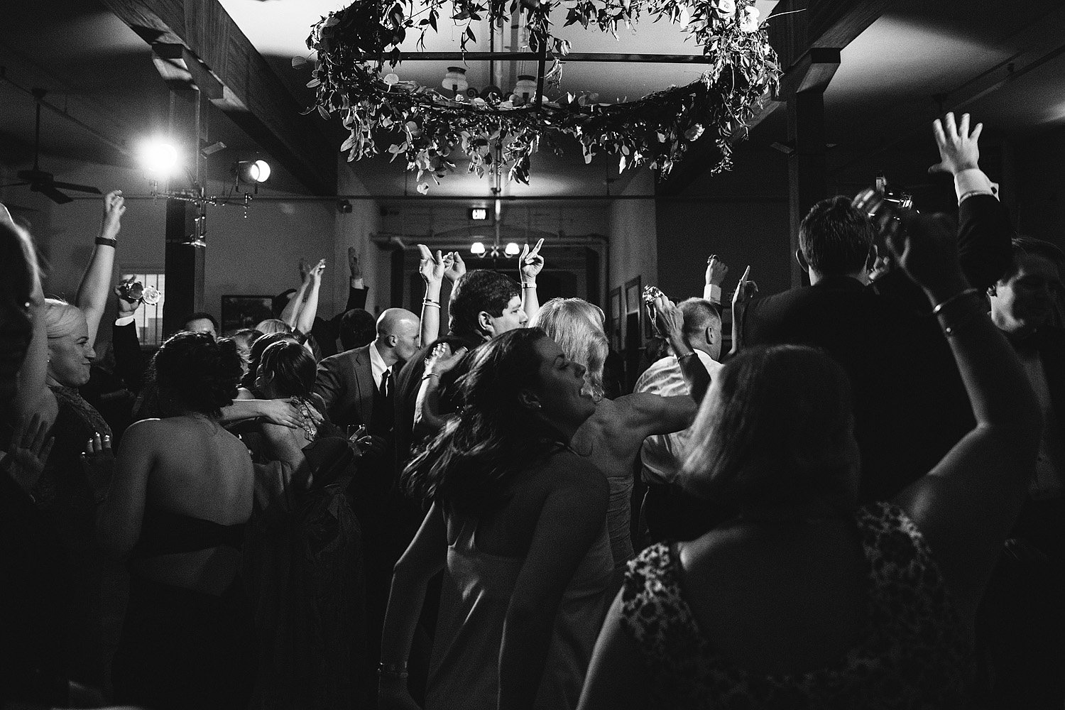 jeremy-russell-nashville-wedding-16-41.jpg