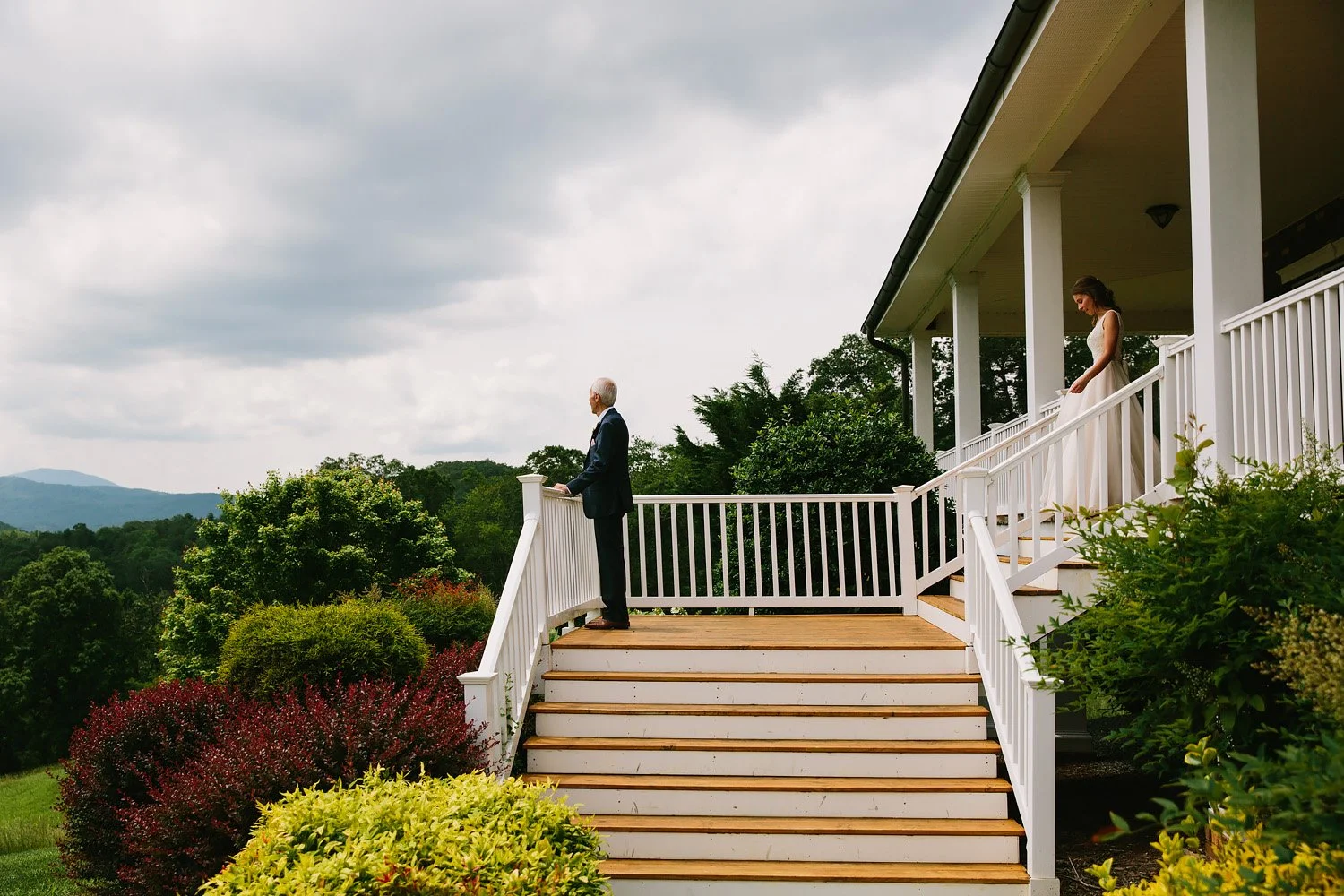Jeremy-Russell-Asheville-Ridge-Venue-Wedding-17-024.jpg