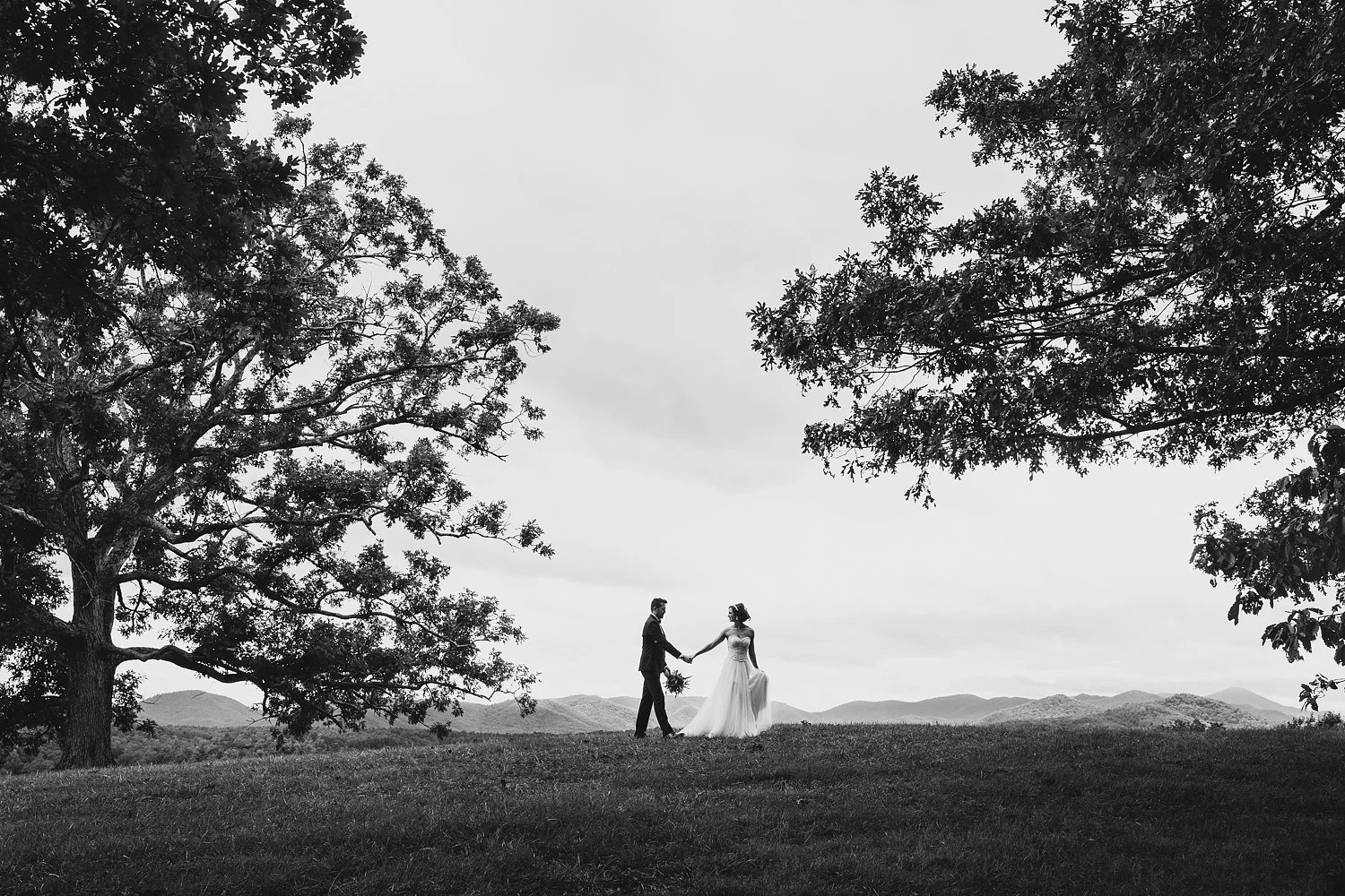 jeremy-russell-summer-biltmore-wedding-1709-05.jpg