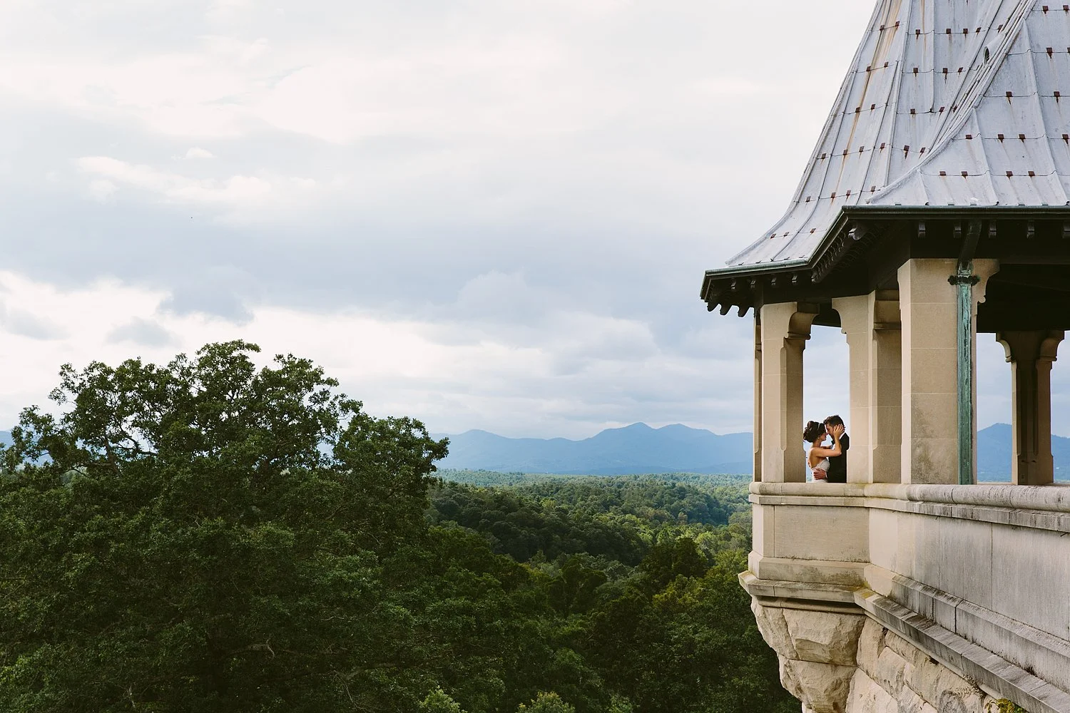 jeremy-russell-summer-biltmore-wedding-1709-02.jpg