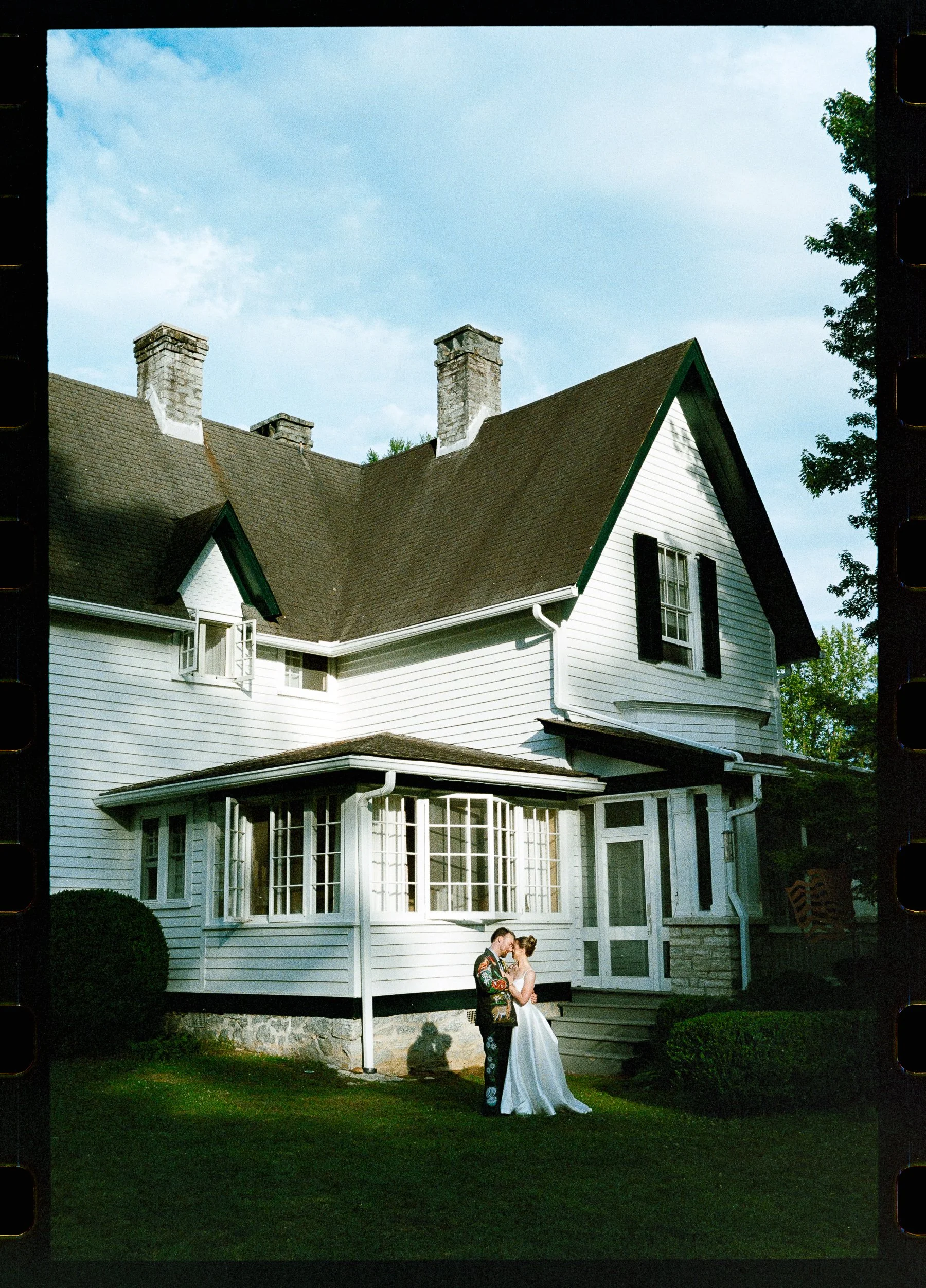 Private residence wedding on film