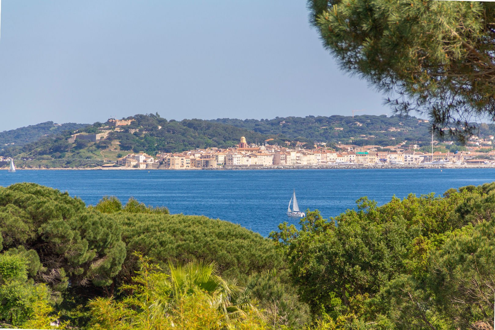 A Omgeving St Tropez zee.JPG