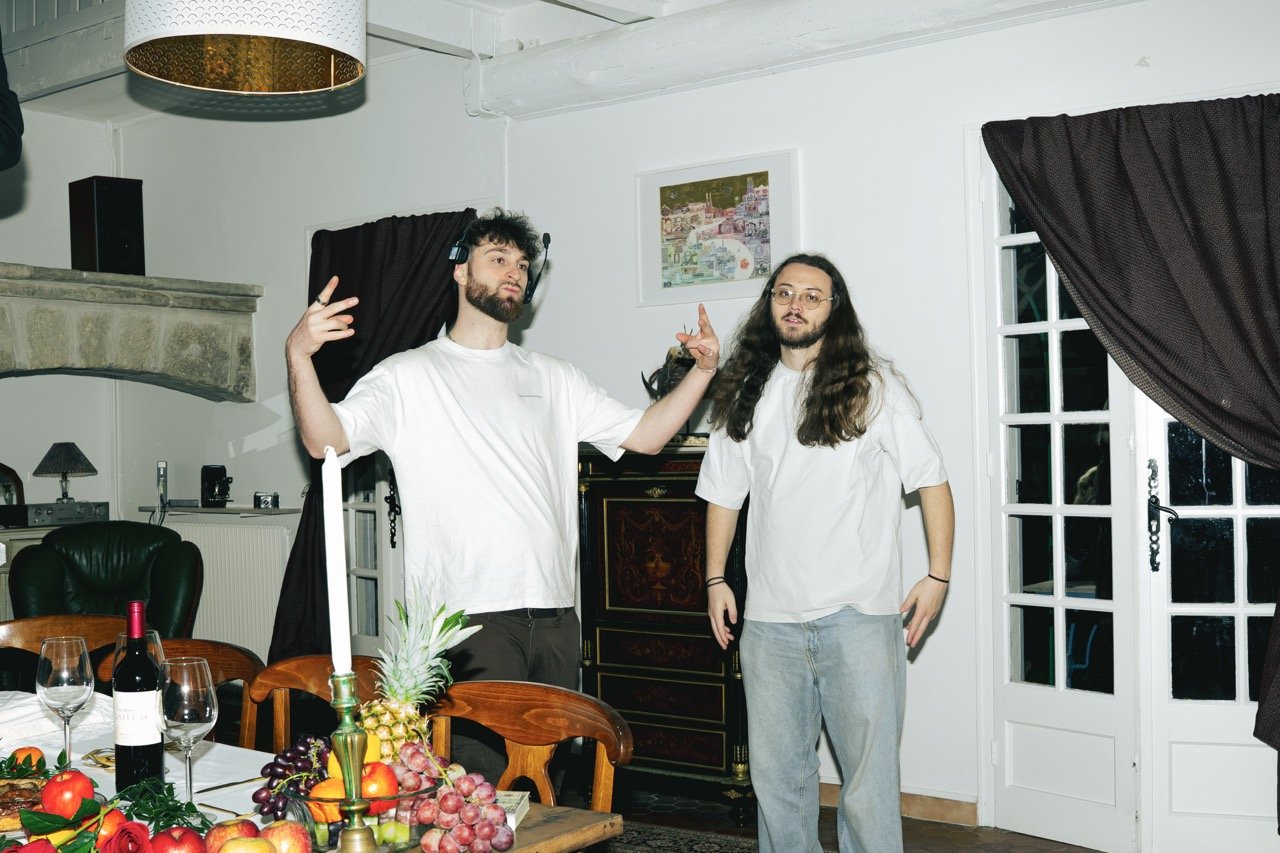 faux-freres-backstage-cryma-1-5 - Grande.jpeg