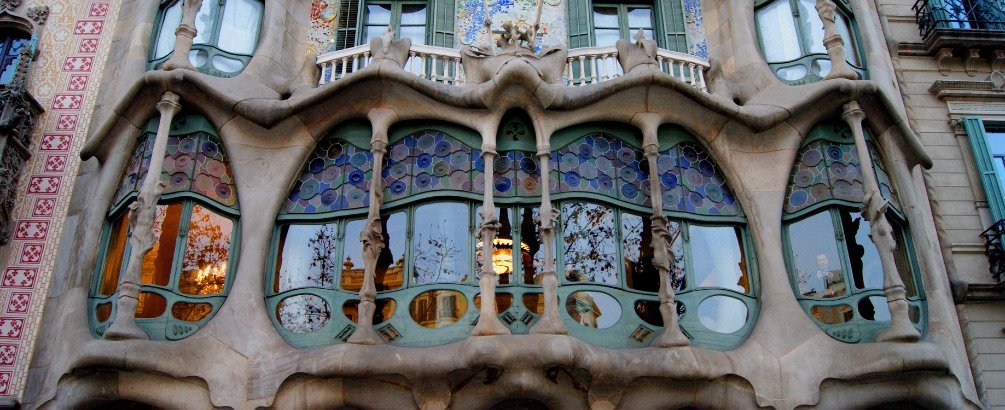 barcelona-group-tour-7-days-gaudi-montserrat-gaudi-house.jpeg