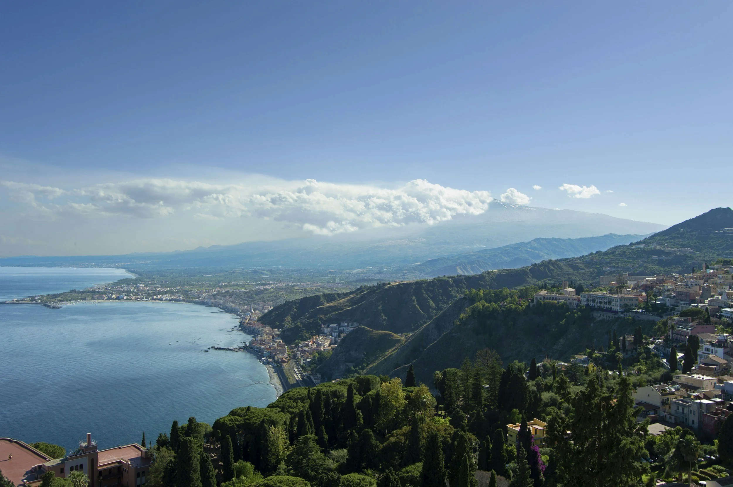 Taormina Unlocked: The Ultimate Group Getaway Guide for 2026