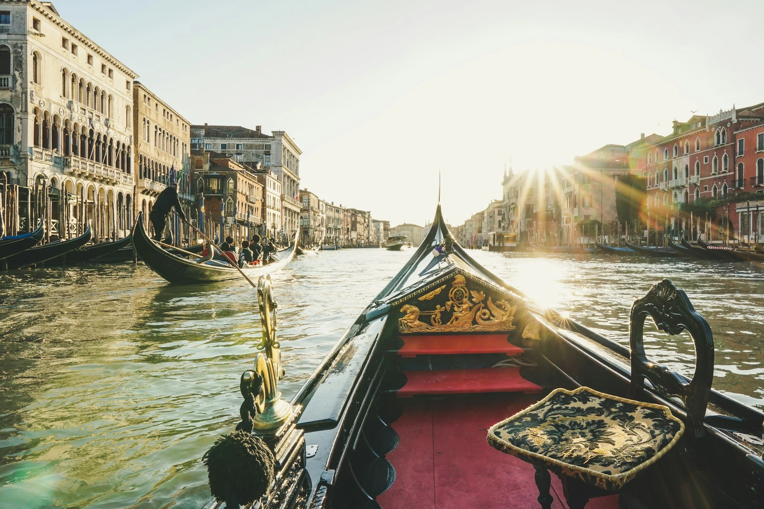 Whispers on the Water: The Ultimate Romantic Venice Guide for 2026
