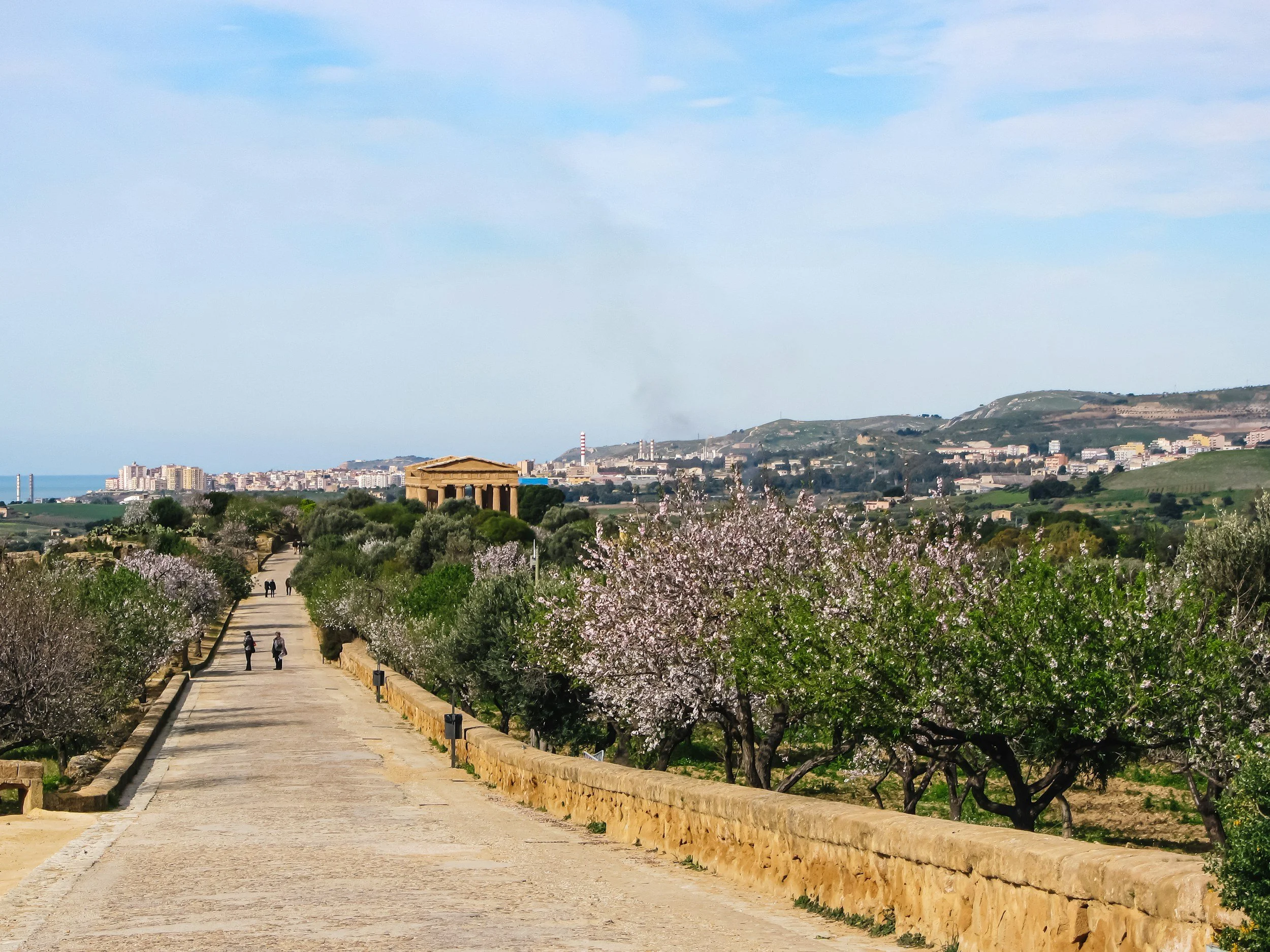 Agrigento's 2026 Outdoor Extravaganza: Sun, Sea, &amp; Ancient Trails for Your Group Getaway
