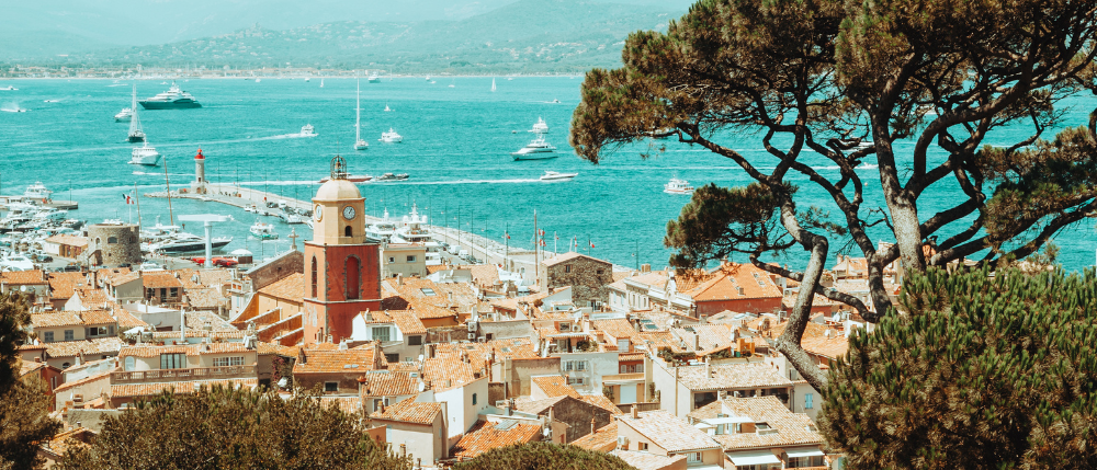 Saint-Tropez old port yachts Provence rosé wine tasting Ramatuelle.png