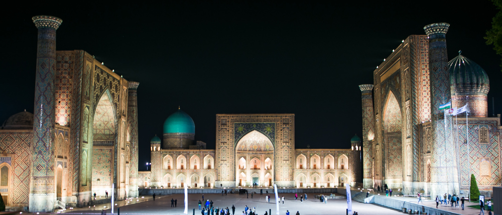 1 Registan Square at sunrise, Samarkand, Uzbekistan.png