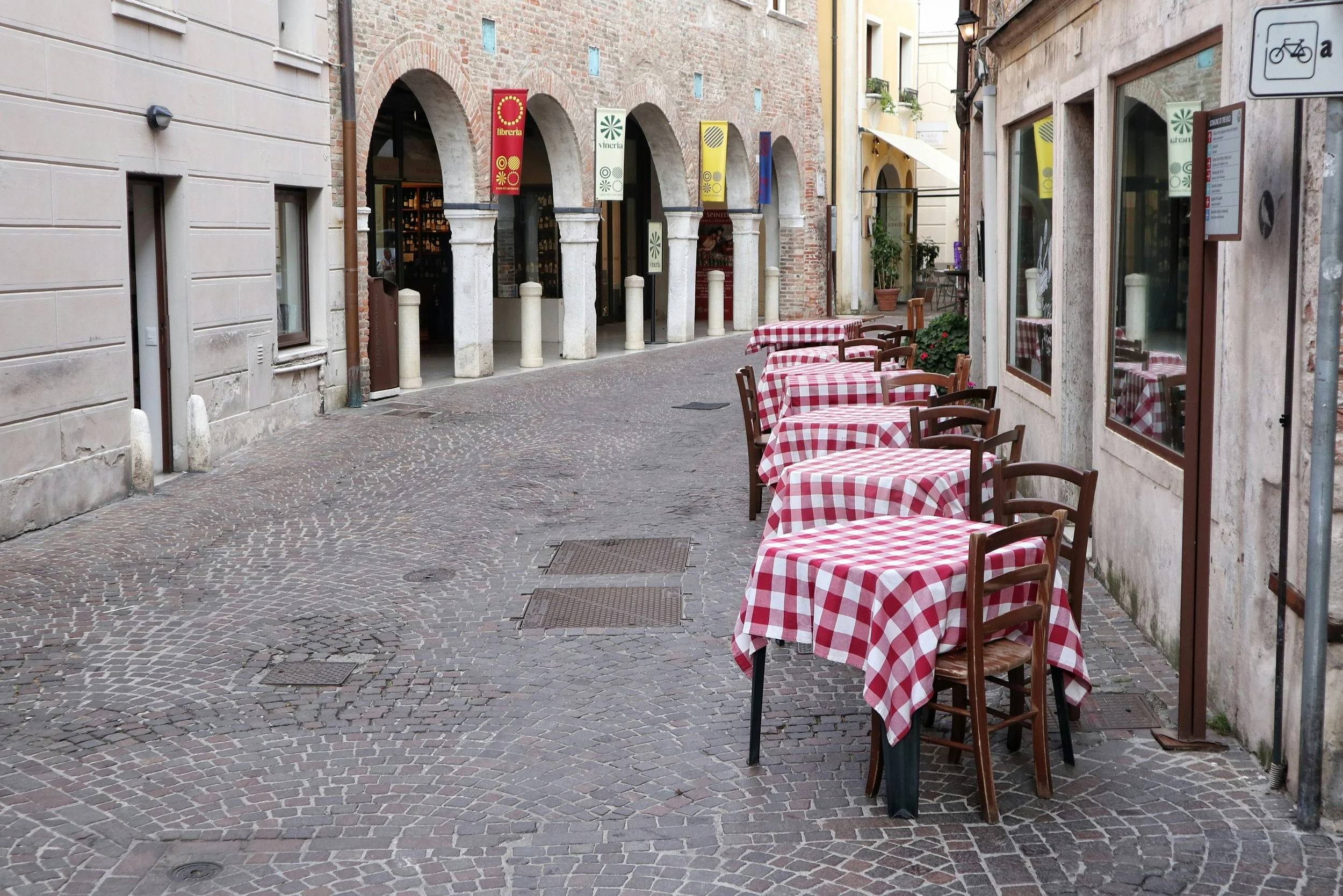 Treviso street.jpg