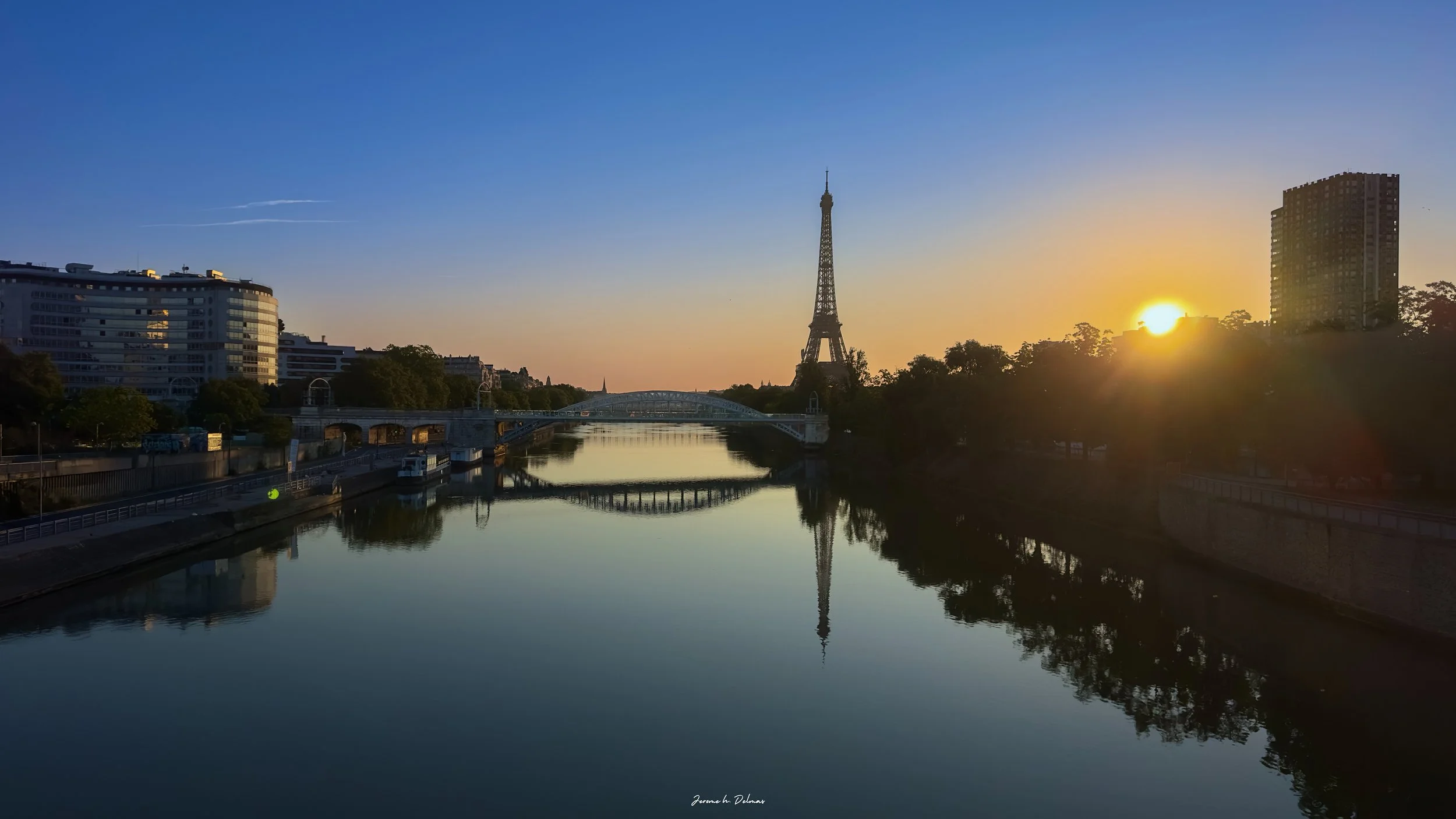 LEVER DU SOLEIL PARIS